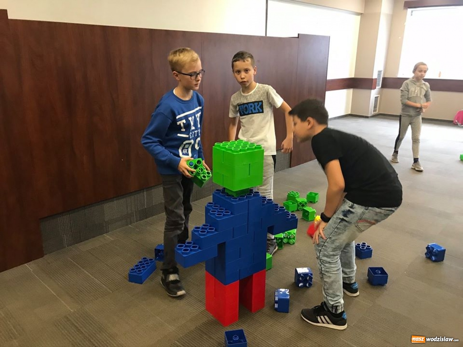 Zdjęcie w galerii na portalu naszwodzislaw.com: Kreatywnie w Lego Fun wiadomości z regionu