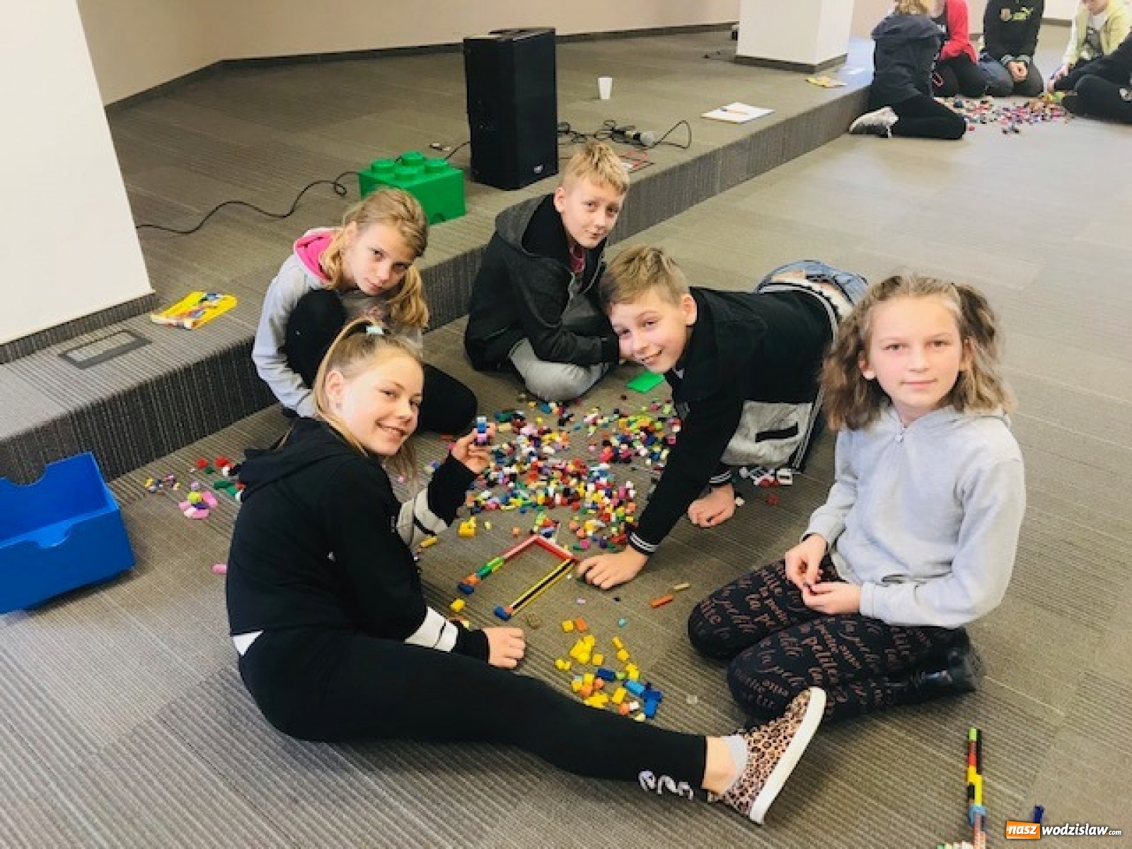 Zdjęcie w galerii na portalu naszwodzislaw.com: Kreatywnie w Lego Fun wiadomości z regionu