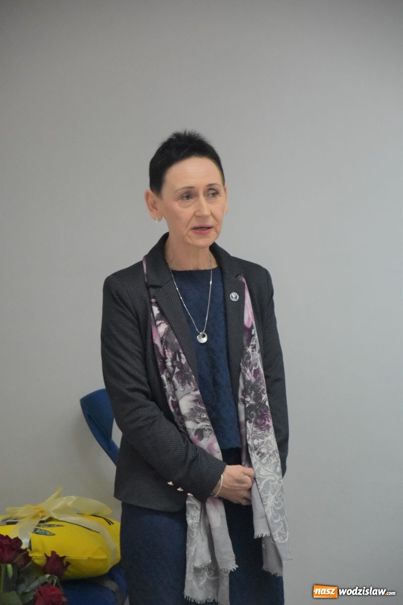 Zdjęcie w galerii na portalu naszwodzislaw.com: Pracownicy socjalni uhonorowani medalami Prezydenta RP wiadomości z regionu