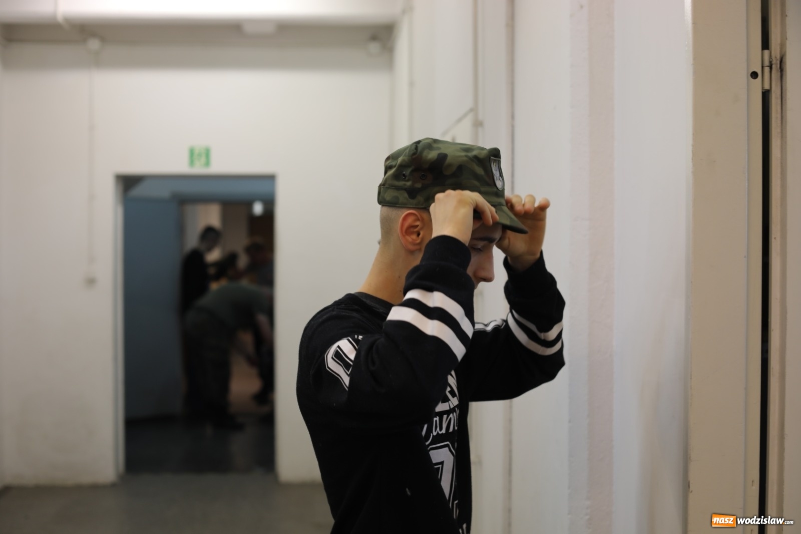 Zdjęcie w galerii na portalu naszwodzislaw.com: Tak wygląda dziś na Śląsku początek służby wojskowej wiadomości z regionu