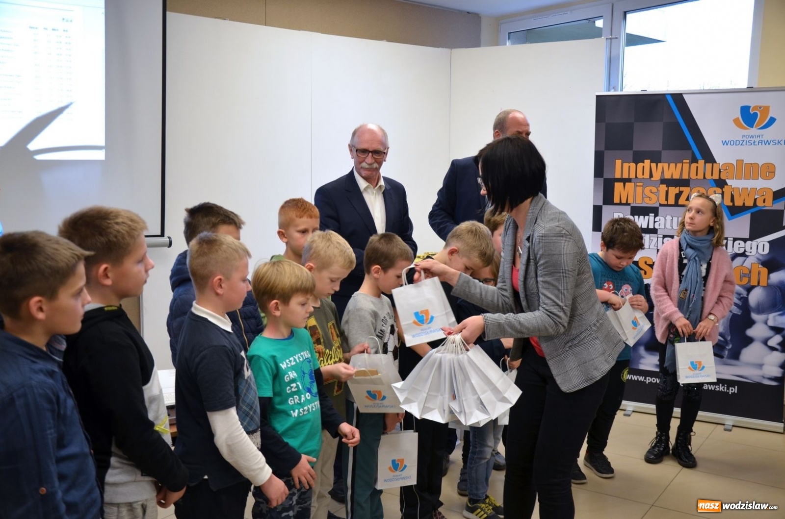 Zdjęcie w galerii na portalu naszwodzislaw.com: Znamy powiatowych mistrzów królewskiej gry wiadomości z regionu