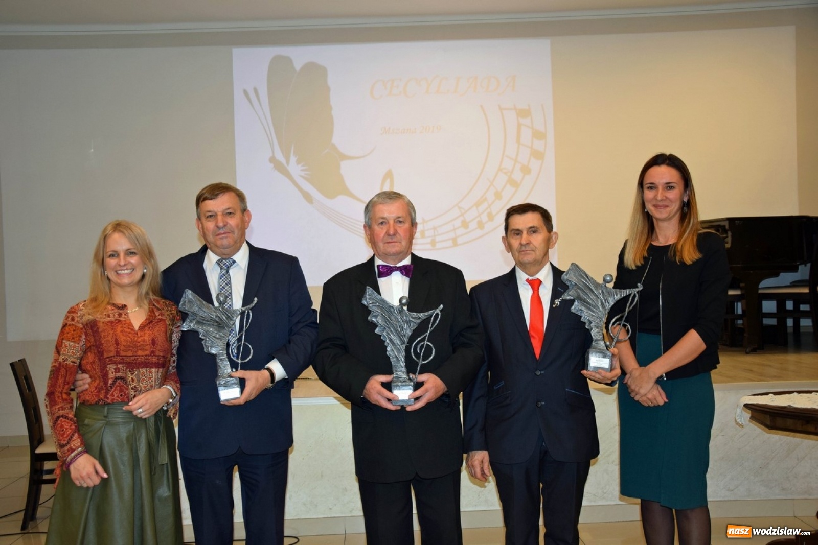 Zdjęcie w galerii na portalu naszwodzislaw.com: Cecyliada, czyli spotkanie zespołów śpiewaczych Gminy Mszana wiadomości z regionu