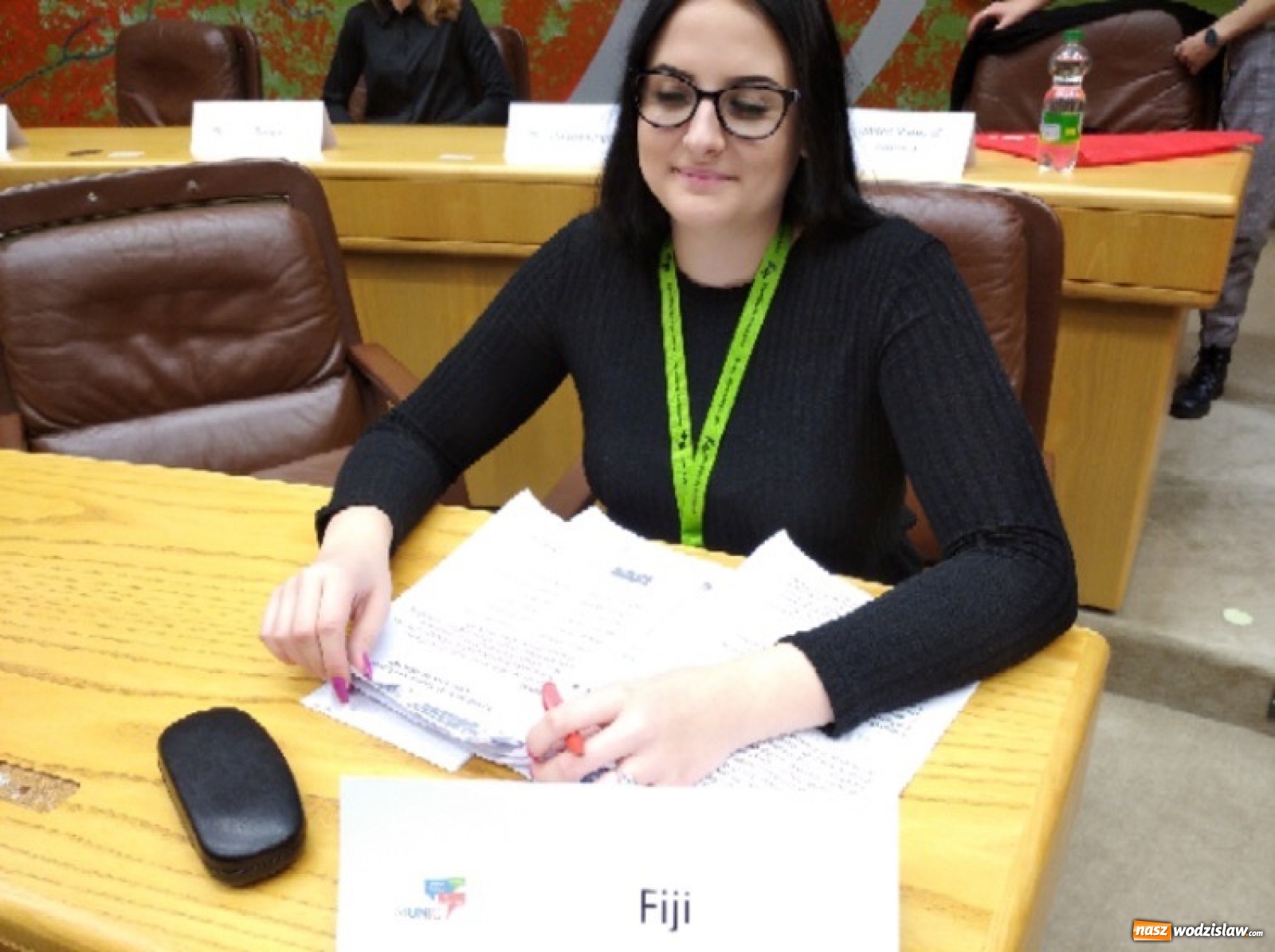 Zdjęcie w galerii na portalu naszwodzislaw.com: Uczennice wodzisławskiego Ekonomika gotowe do wystąpienia w ONZ wiadomości z regionu