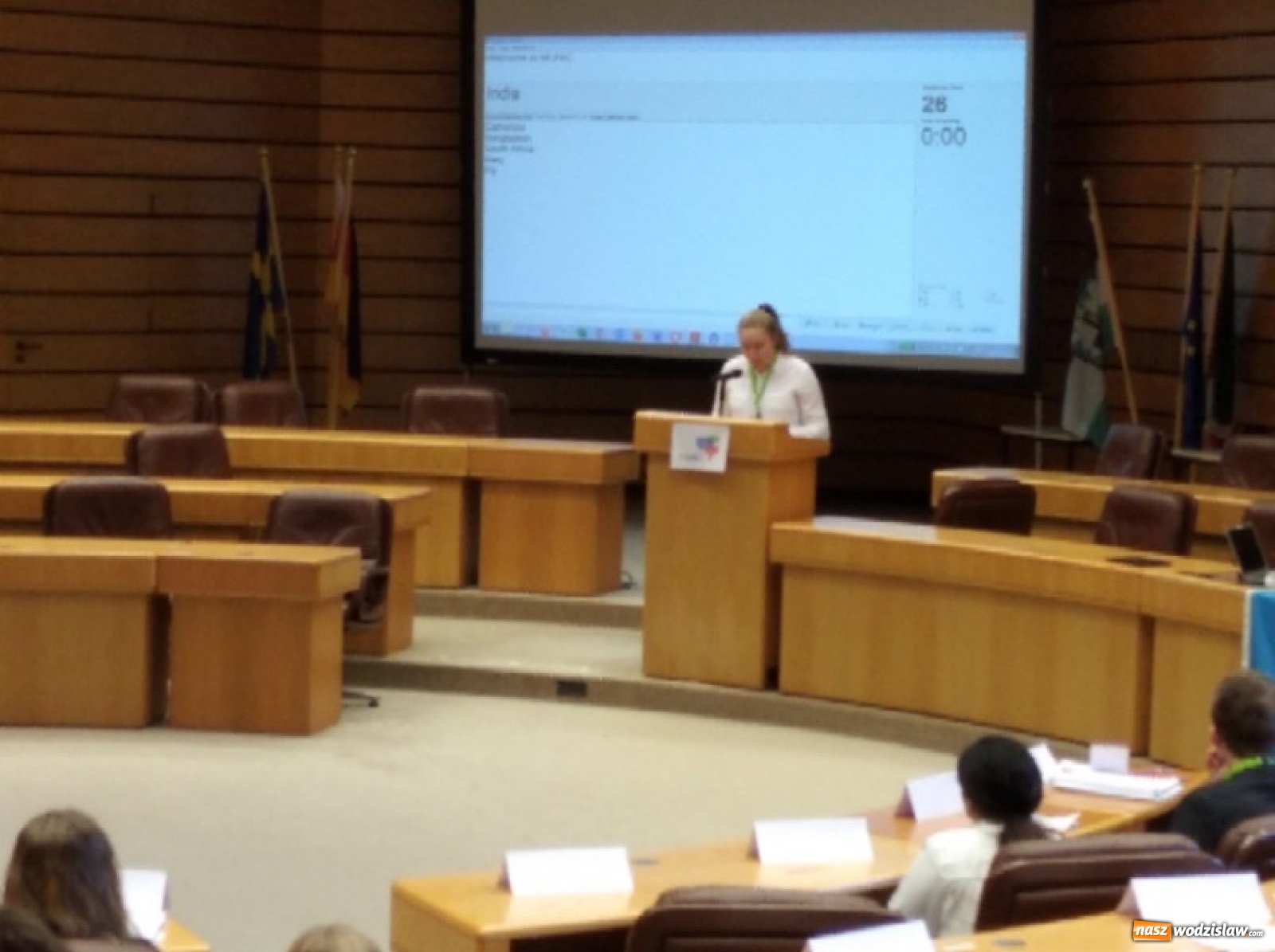 Zdjęcie w galerii na portalu naszwodzislaw.com: Uczennice wodzisławskiego Ekonomika gotowe do wystąpienia w ONZ wiadomości z regionu