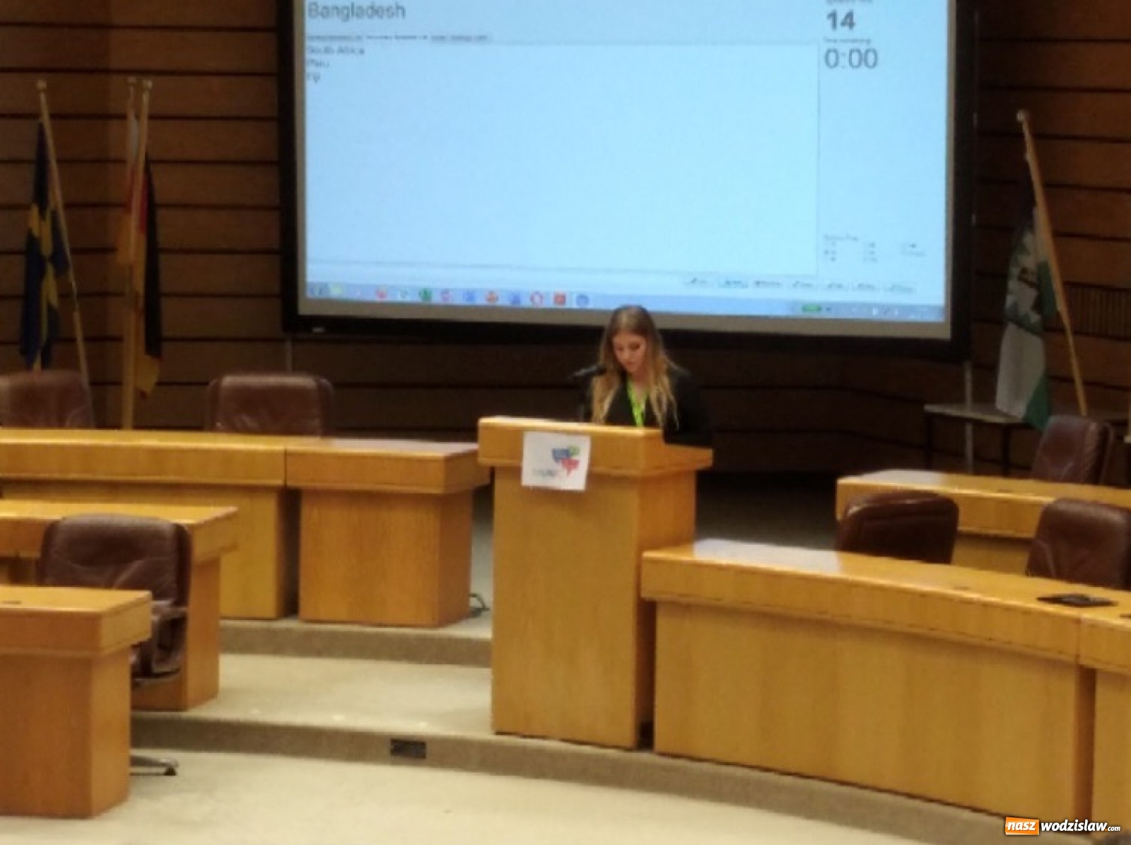 Zdjęcie w galerii na portalu naszwodzislaw.com: Uczennice wodzisławskiego Ekonomika gotowe do wystąpienia w ONZ wiadomości z regionu