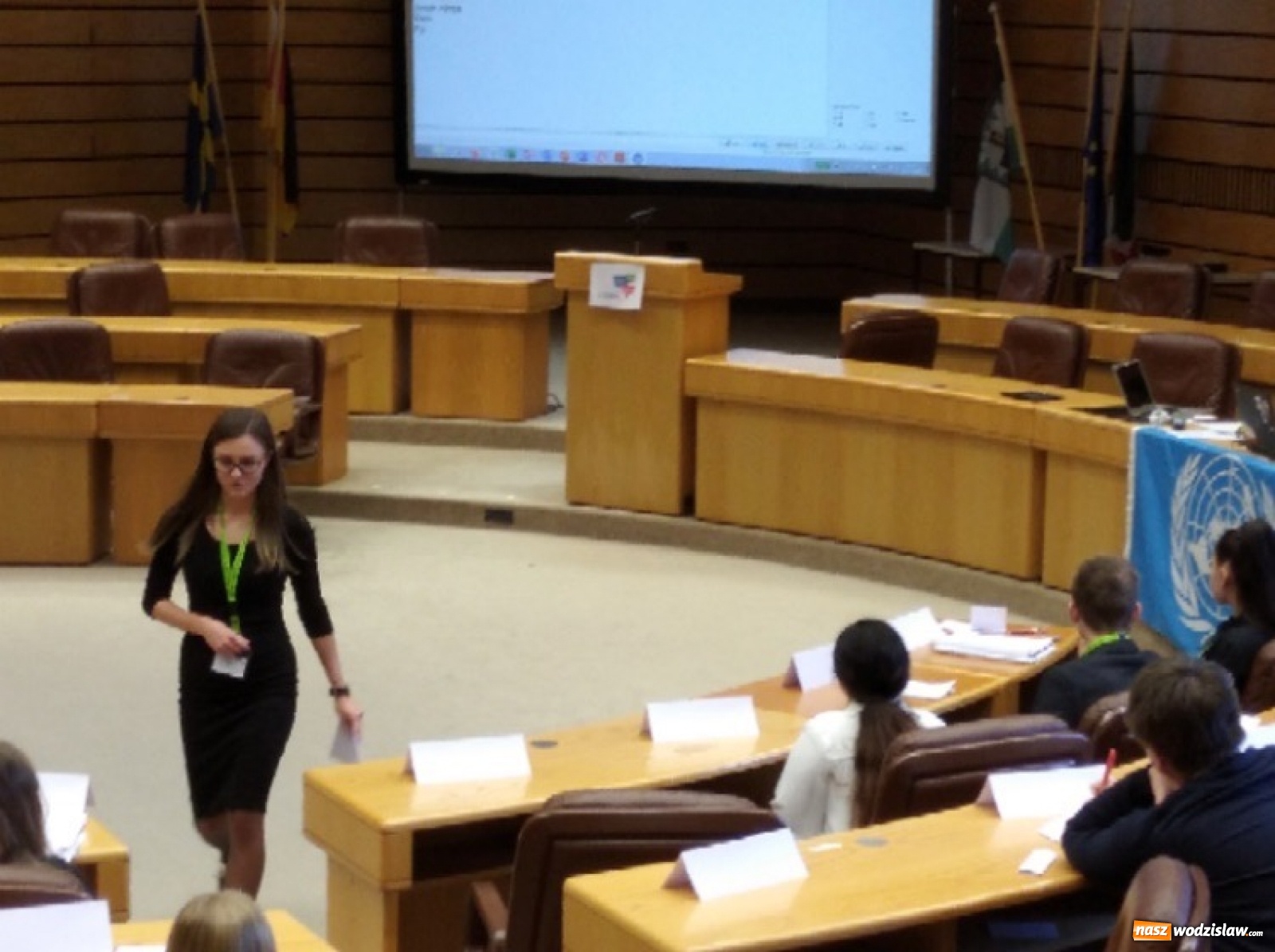 Zdjęcie w galerii na portalu naszwodzislaw.com: Uczennice wodzisławskiego Ekonomika gotowe do wystąpienia w ONZ wiadomości z regionu