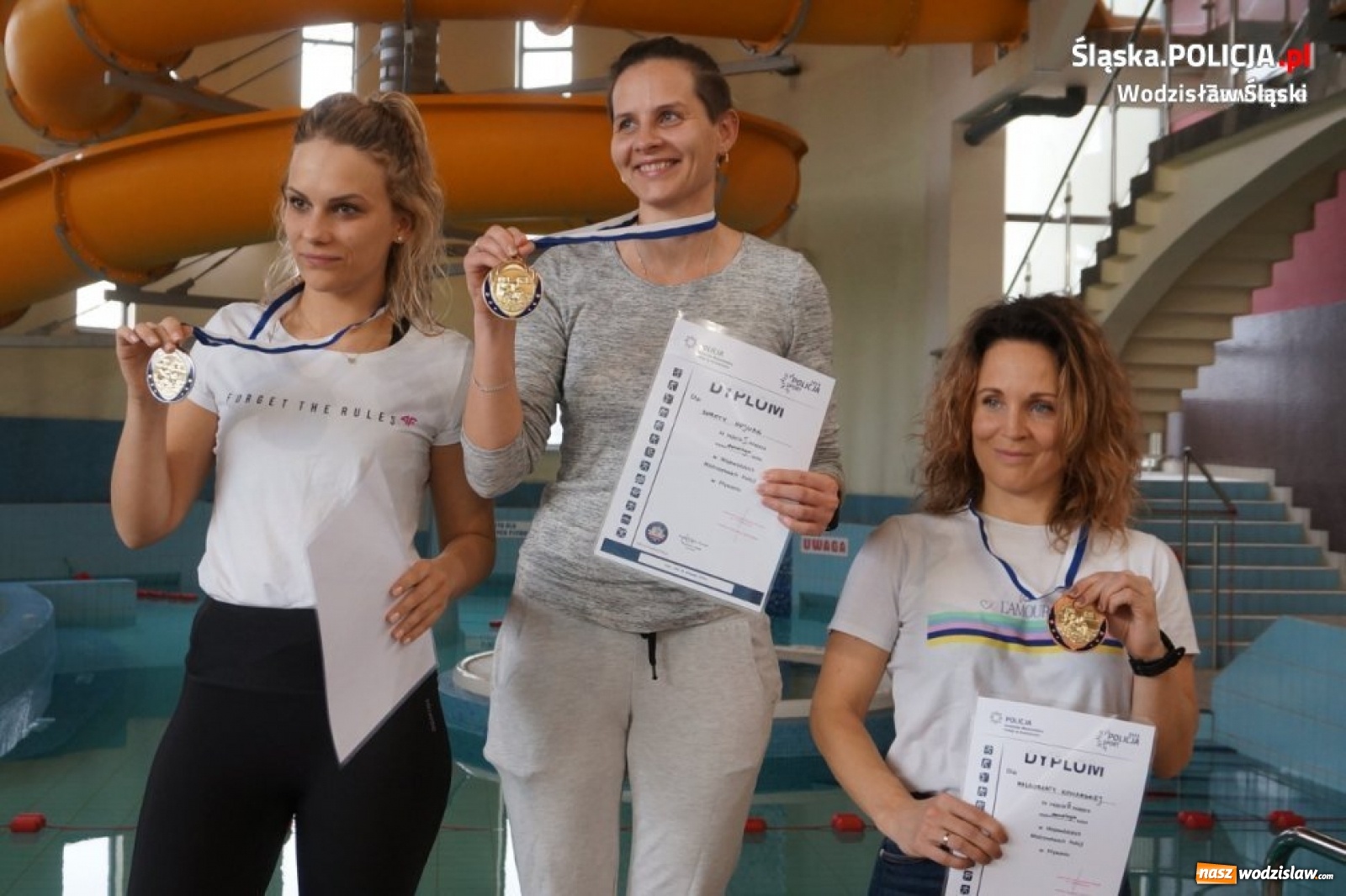 Zdjęcie w galerii na portalu naszwodzislaw.com: Wodzisławska komenda ma swoich mistrzów w pływaniu wiadomości z regionu
