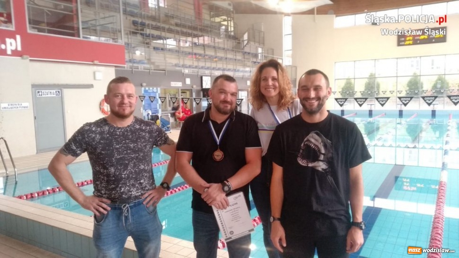 Zdjęcie w galerii na portalu naszwodzislaw.com: Wodzisławska komenda ma swoich mistrzów w pływaniu wiadomości z regionu