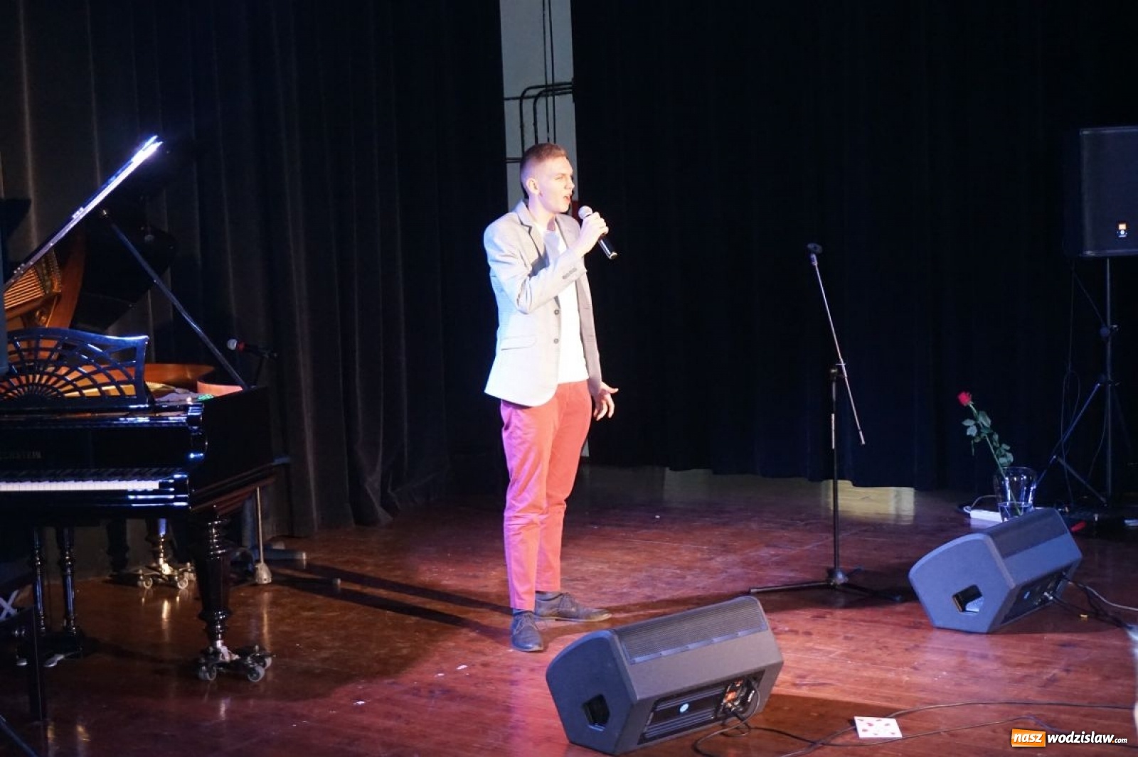 Zdjęcie w galerii na portalu naszwodzislaw.com: XII Powiatowy Konkurs Piosenki Obcojęzycznej Cantemus rozstrzygnięty wiadomości z regionu