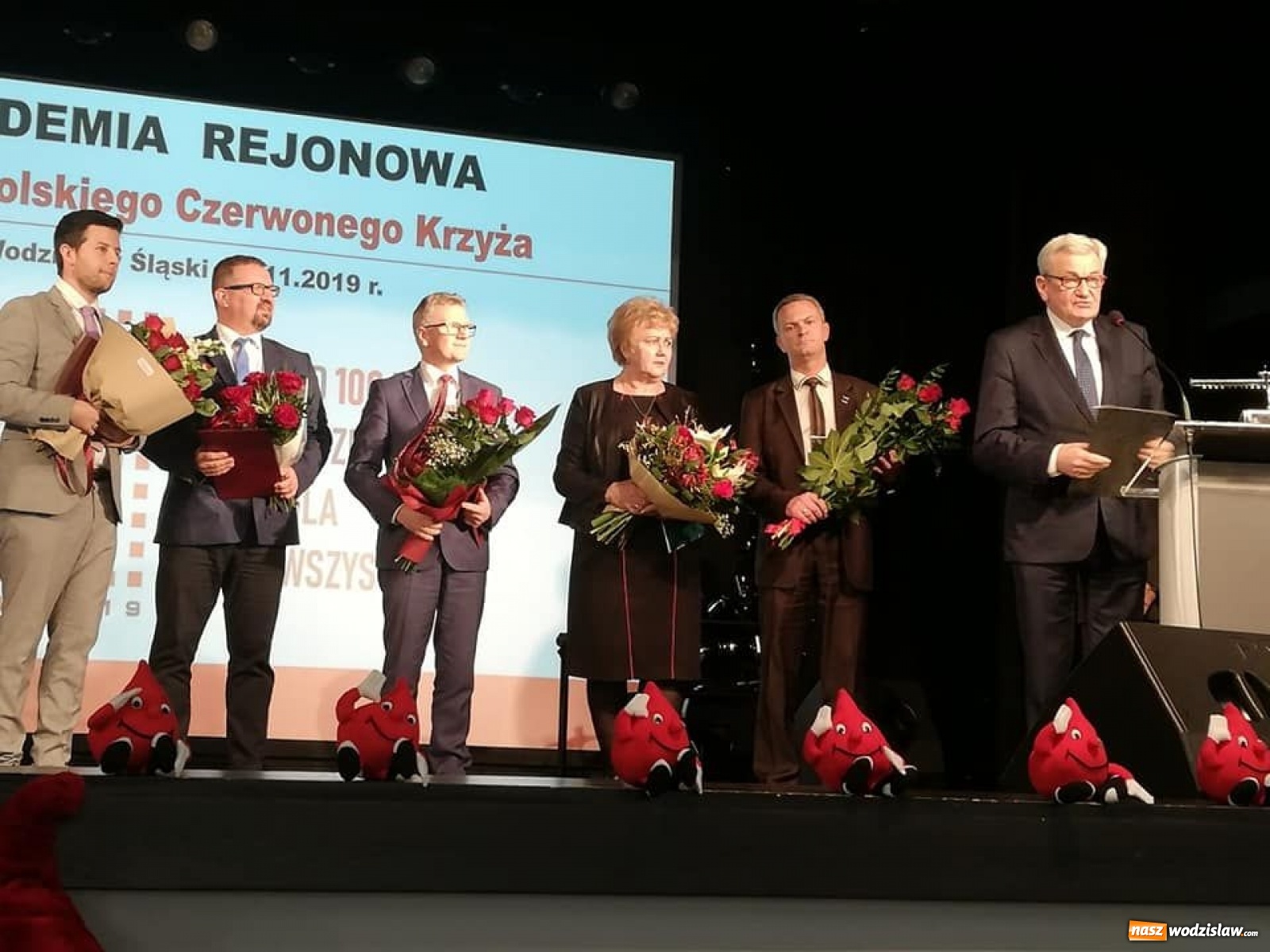 Zdjęcie w galerii na portalu naszwodzislaw.com: Starostwo Powiatowe z wyróżnieniem PCK wiadomości z regionu