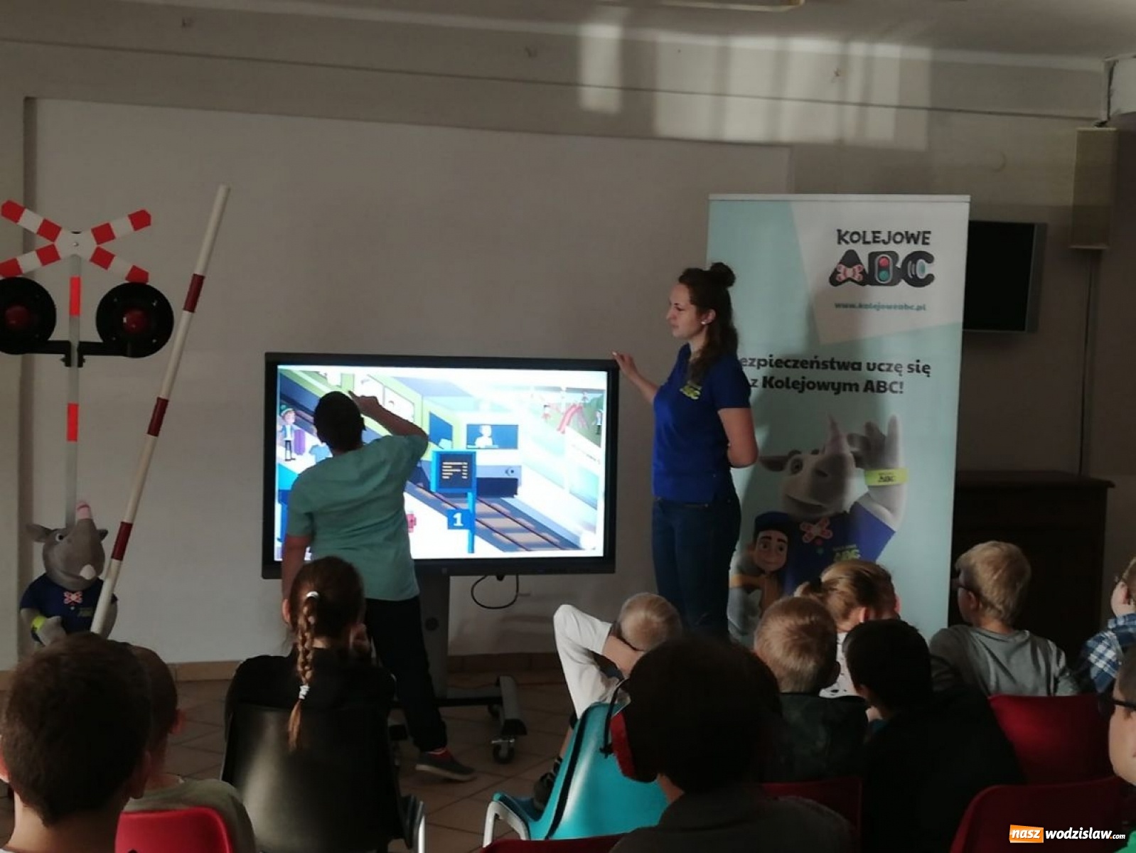 Zdjęcie w galerii na portalu naszwodzislaw.com: Kolejowe ABC, czyli o bezpieczeństwie na torach wiadomości z regionu