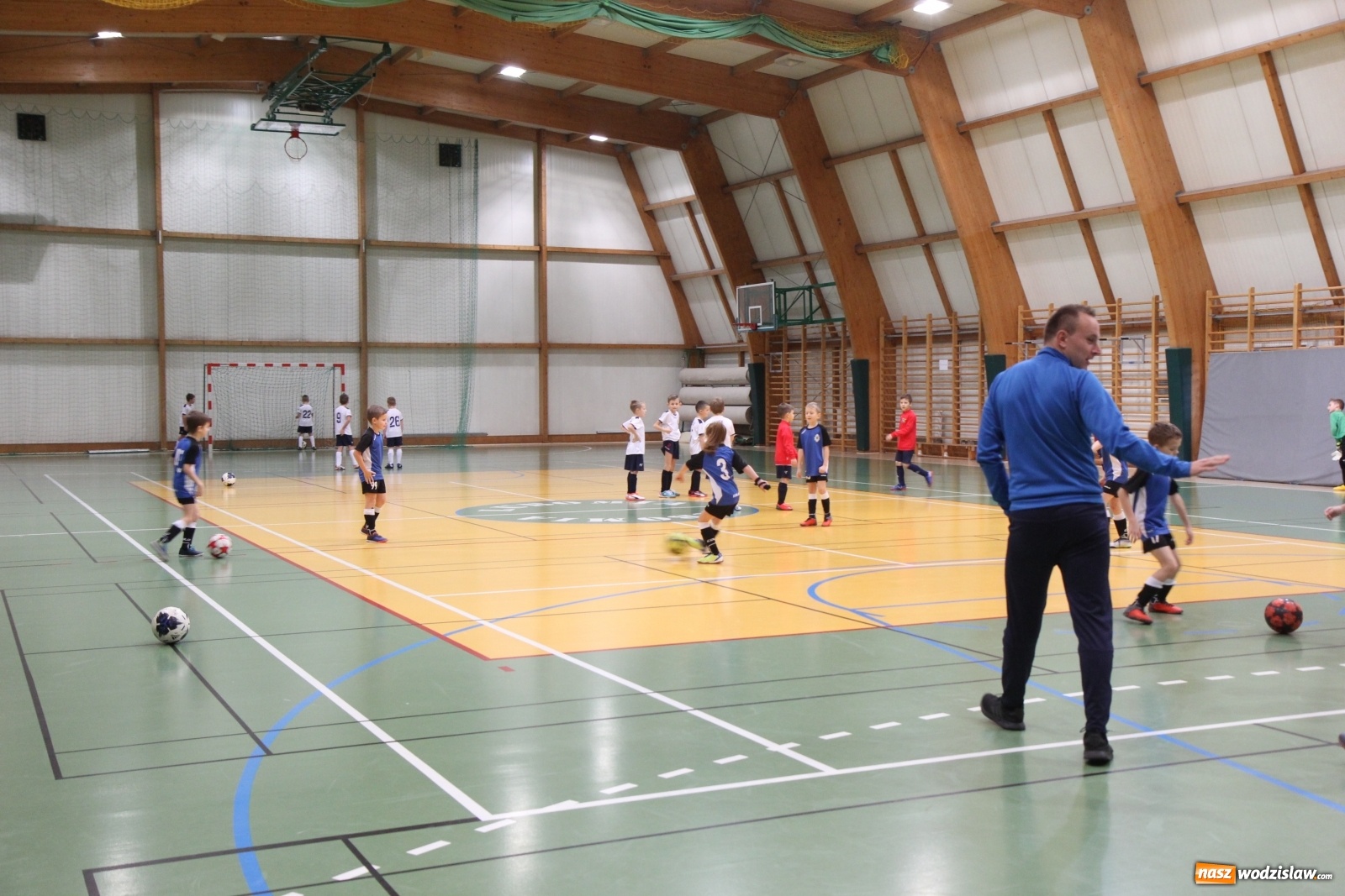 Zdjęcie w galerii na portalu naszwodzislaw.com: Sportowa rywalizacja w SP w Lubomi wiadomości z regionu