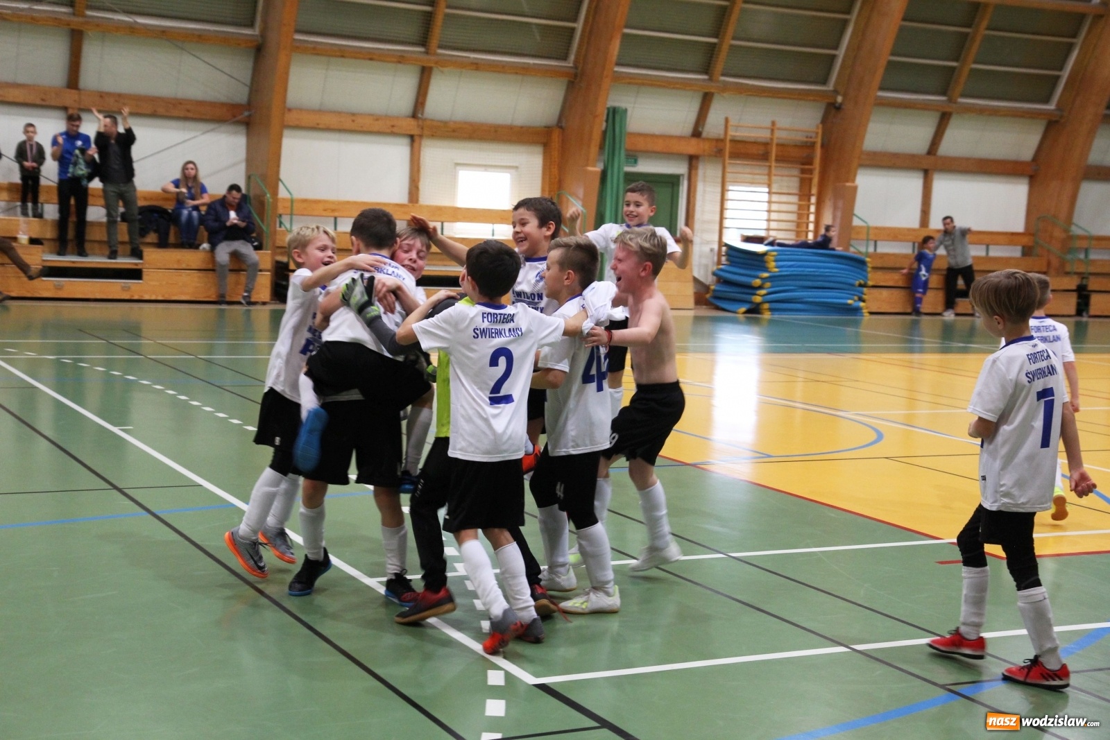 Zdjęcie w galerii na portalu naszwodzislaw.com: Sportowa rywalizacja w SP w Lubomi wiadomości z regionu