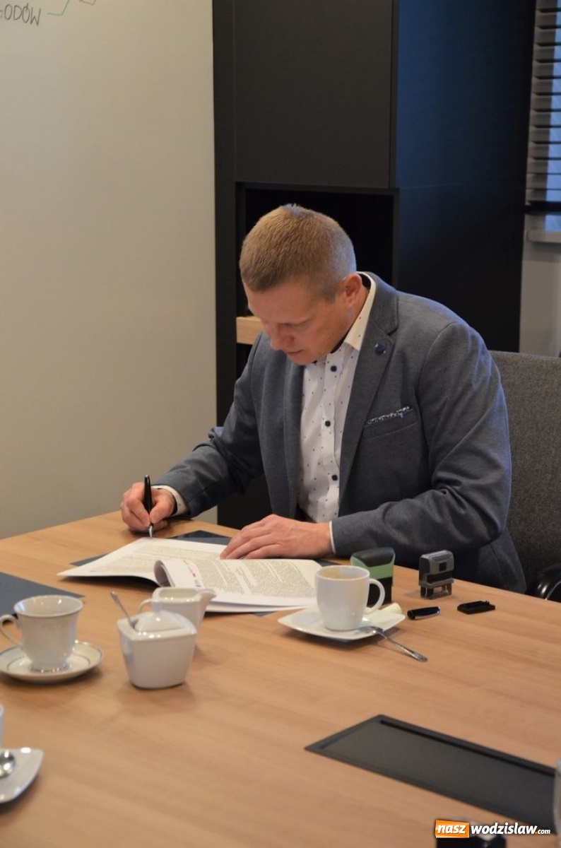 Zdjęcie w galerii na portalu naszwodzislaw.com: Rusza budowa Oazy Aktywności w Wodzisławiu Śląskim wiadomości z regionu