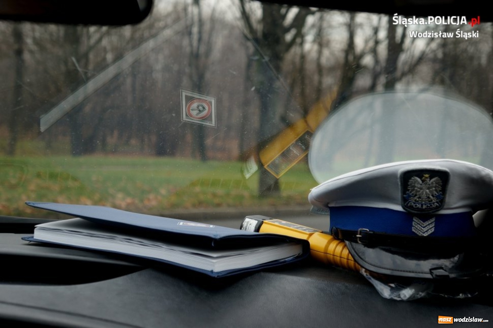 Zdjęcie w galerii na portalu naszwodzislaw.com: Podsumowanie policynej akcji Alkohol i Narkotyki wiadomości z regionu