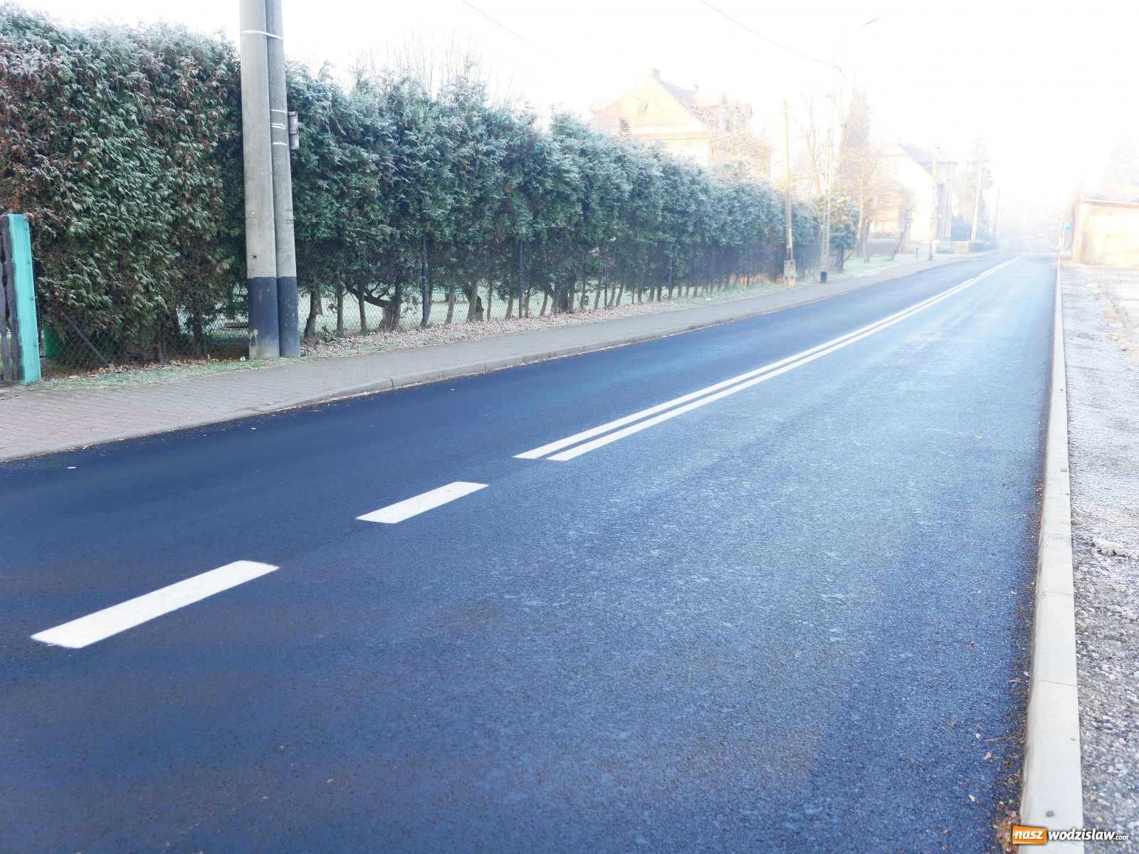 Zdjęcie w galerii na portalu naszwodzislaw.com: Zakończył się remont ulicy Rzecznej wiadomości z regionu
