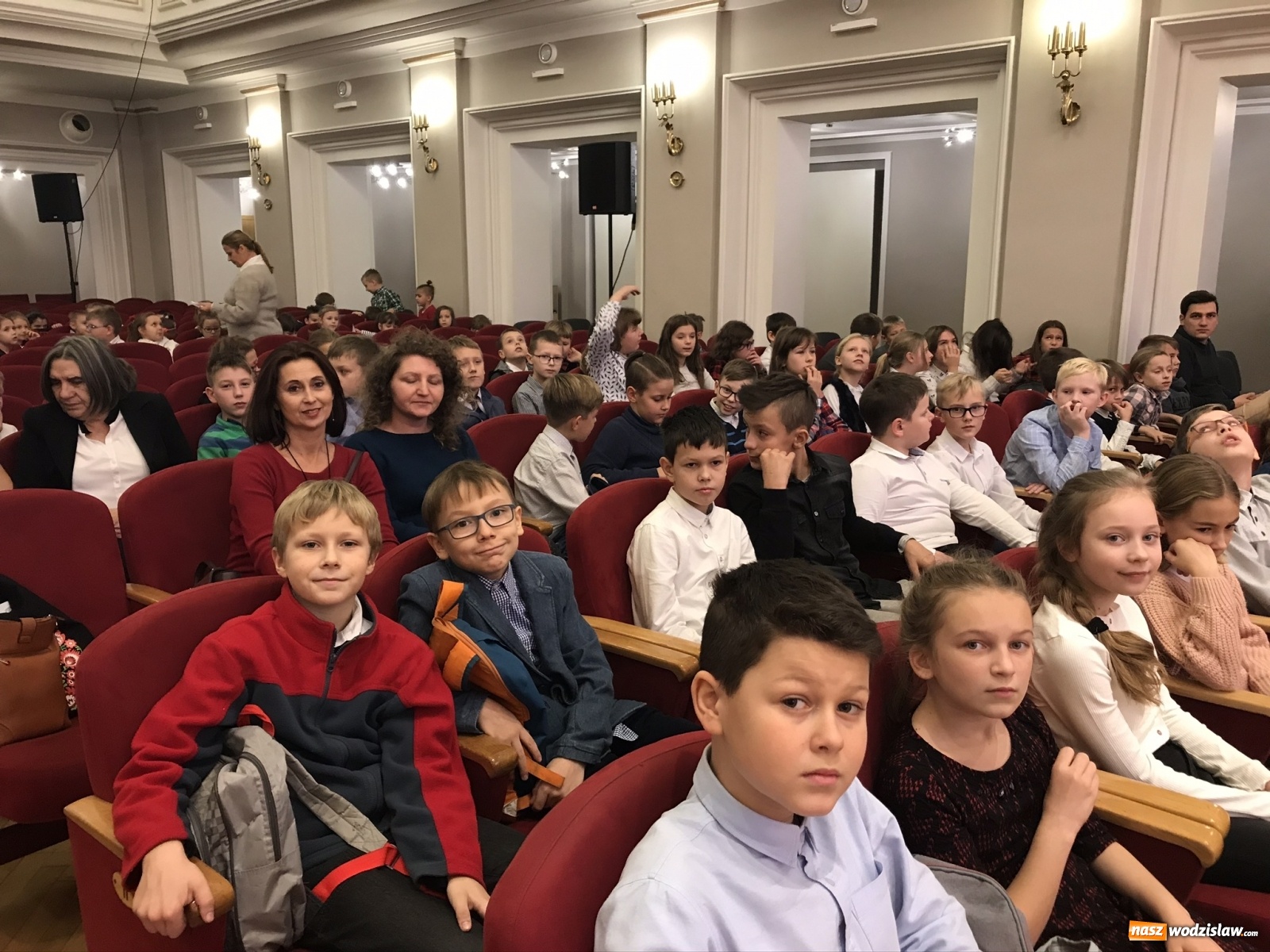 Zdjęcie w galerii na portalu naszwodzislaw.com: Piątoklasiści z Zawady w Filharmonii Śląskiej wiadomości z regionu