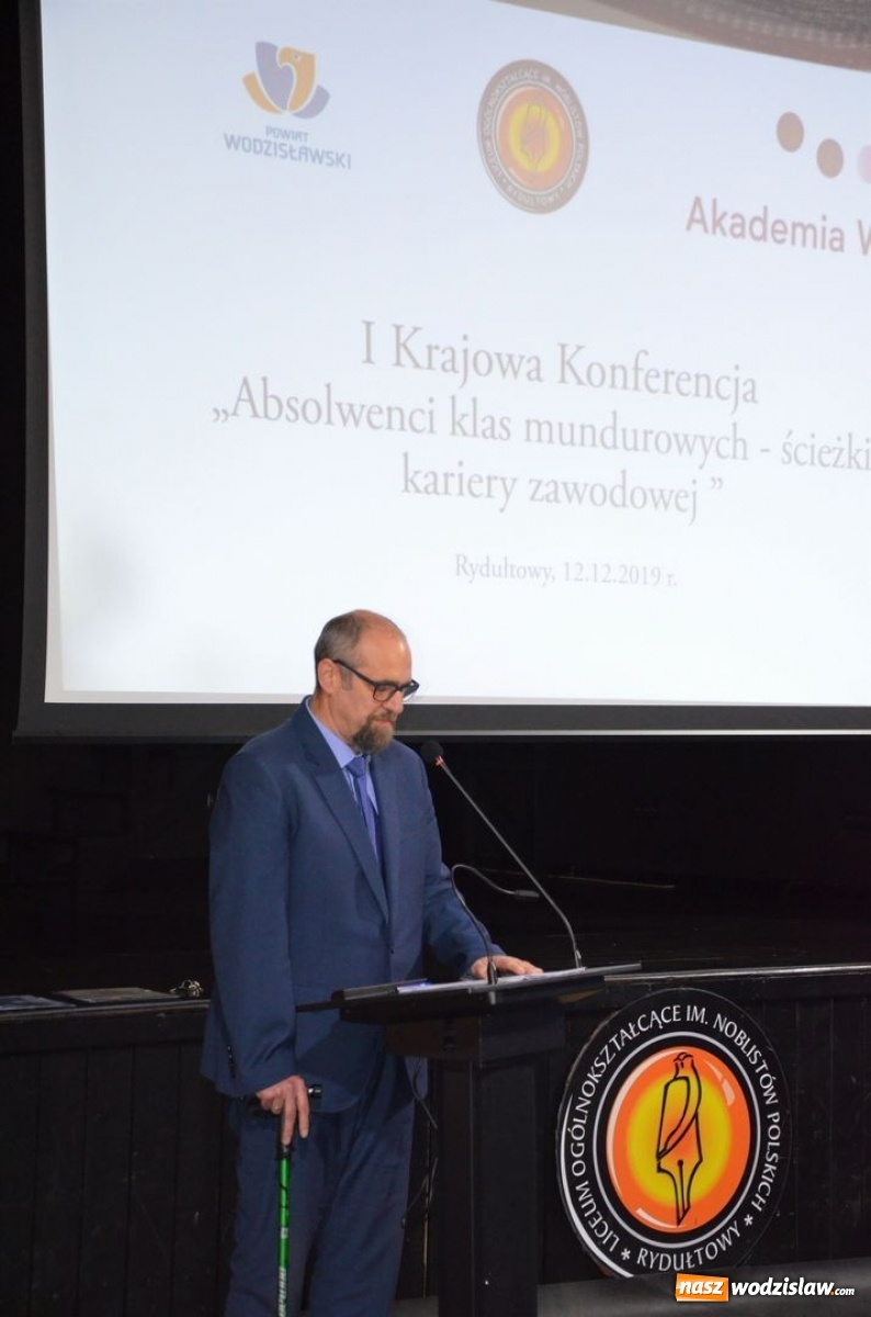 Zdjęcie w galerii na portalu naszwodzislaw.com: W Rydułtowach rozmawiano o funkcjonowaniu klas mundurowych wiadomości z regionu
