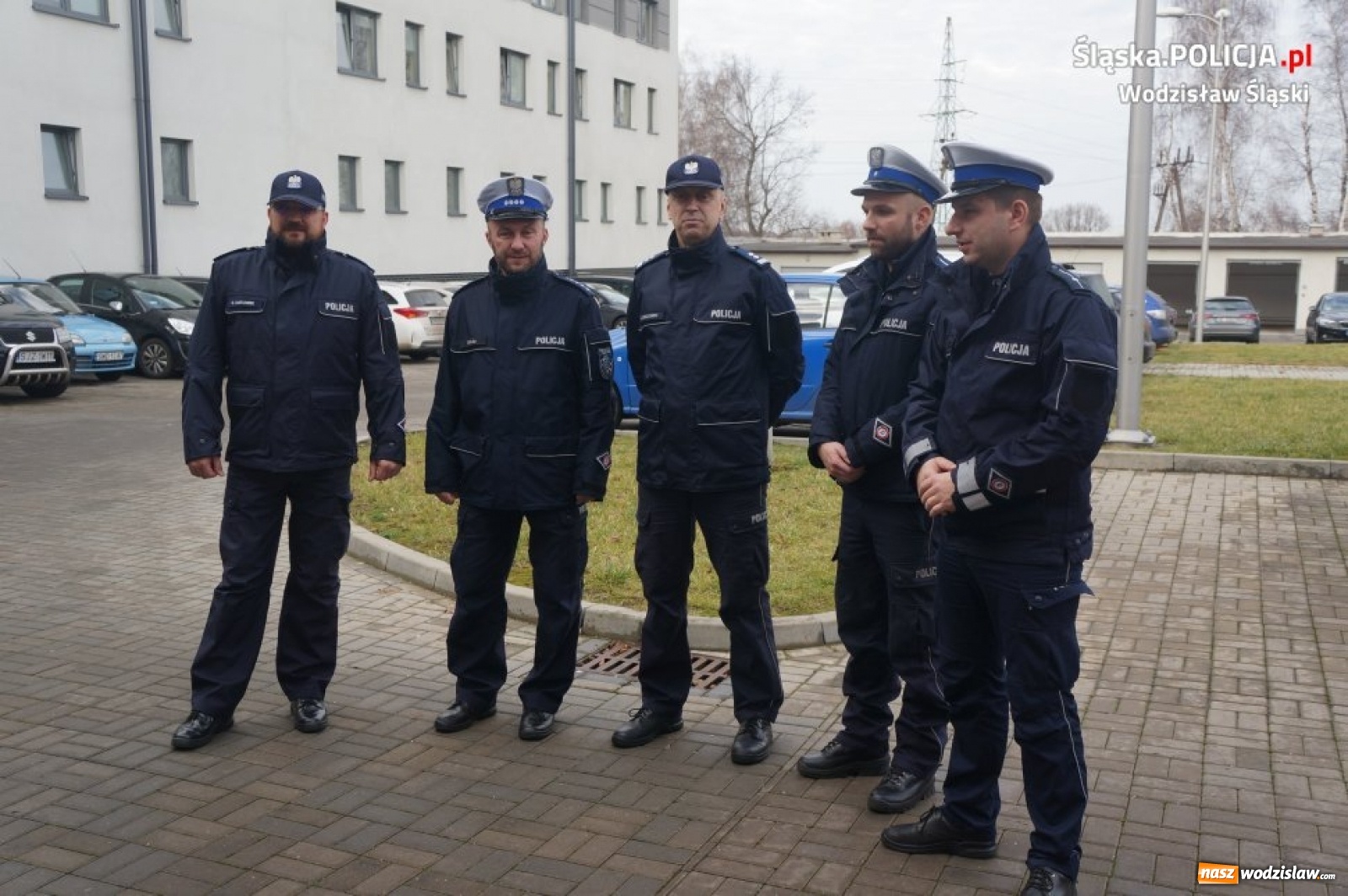 Zdjęcie w galerii na portalu naszwodzislaw.com: Wodzisławska policja ma nowy radiowóz wiadomości z regionu