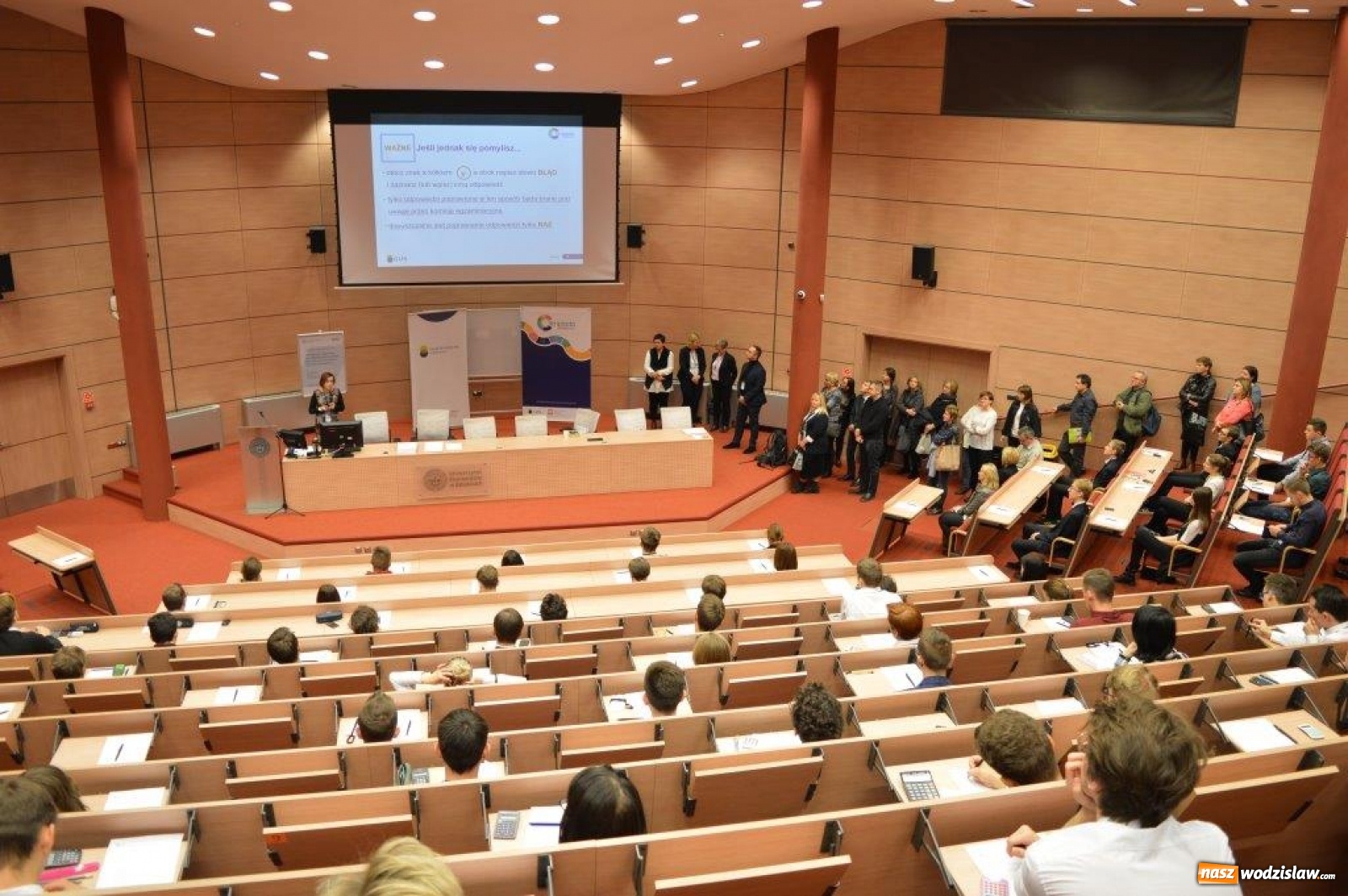 Zdjęcie w galerii na portalu naszwodzislaw.com: Najlepiej w Województwie Śląskim zna się na statystyce wiadomości z regionu