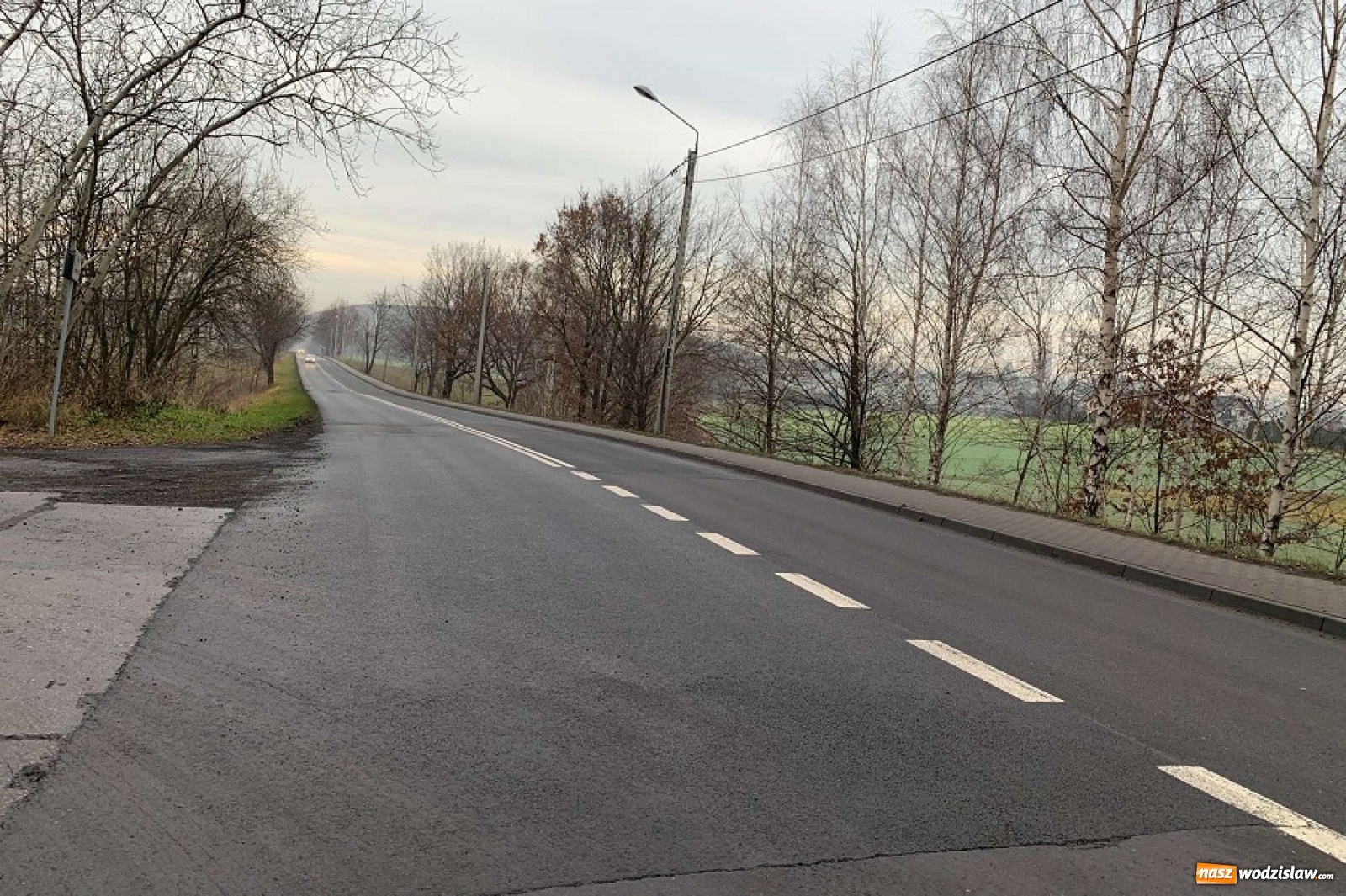 Zdjęcie w galerii na portalu naszwodzislaw.com: Kolejne drogi w gminie doczekały się nowej nawierzchni wiadomości z regionu