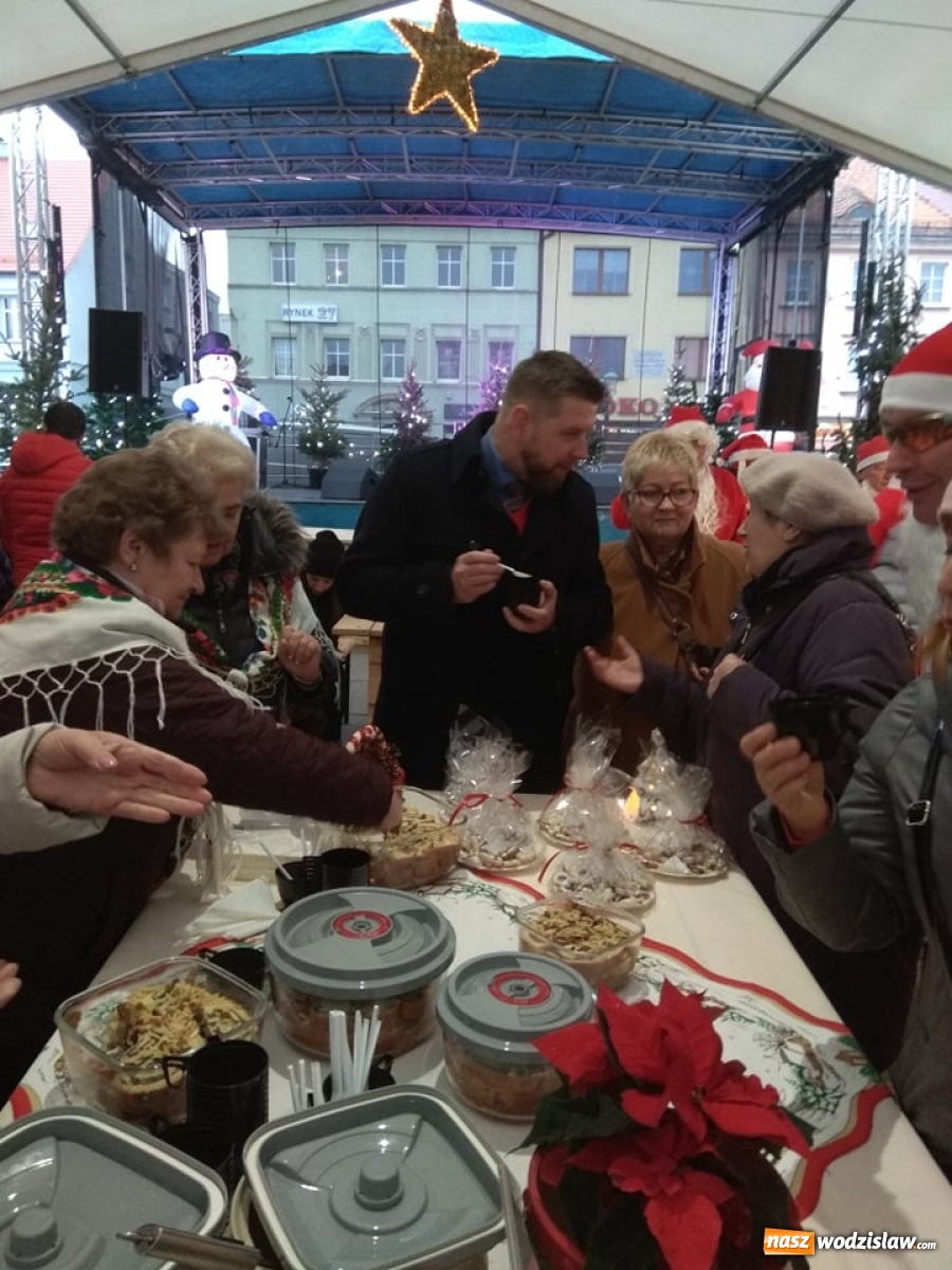 Zdjęcie w galerii na portalu naszwodzislaw.com: Kolejny Festiwal Moczki i Makówki za nami wiadomości z regionu