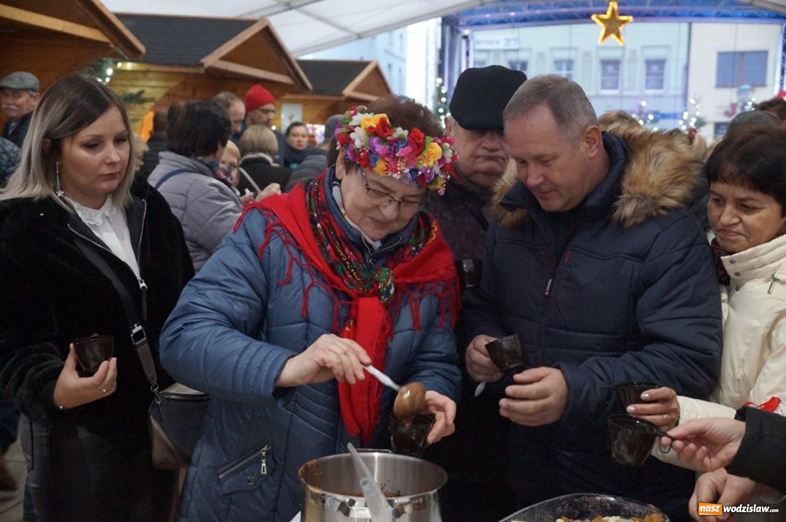 Zdjęcie w galerii na portalu naszwodzislaw.com: Kolejny Festiwal Moczki i Makówki za nami wiadomości z regionu