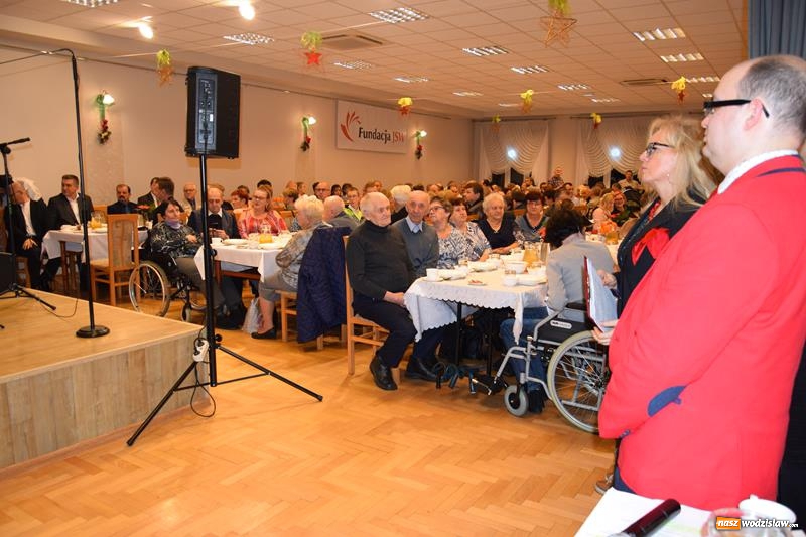 Zdjęcie w galerii na portalu naszwodzislaw.com: Mszana. Spotkanie opłatkowe dla samotnych i niepełnosprawnych za nami wiadomości z regionu