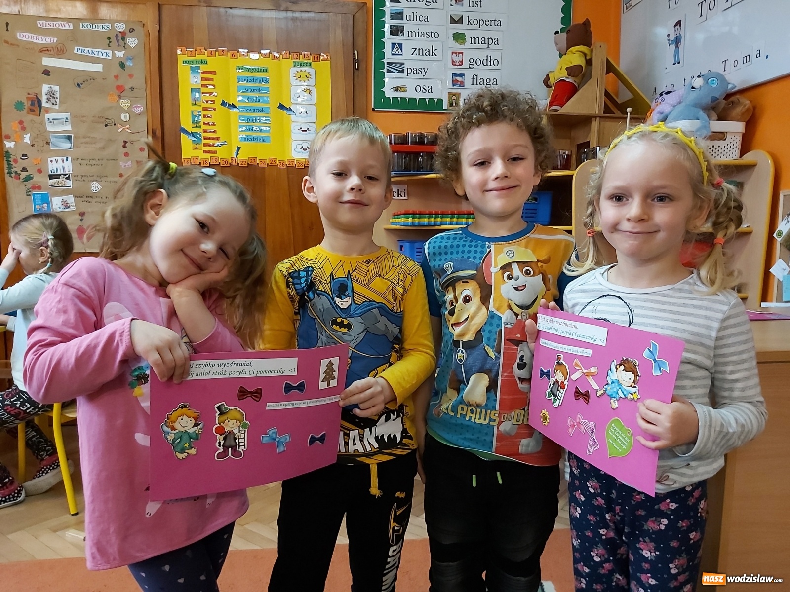 Zdjęcie w galerii na portalu naszwodzislaw.com: Akcja Razem na Święta w pszowskim przedszkolu wiadomości z regionu