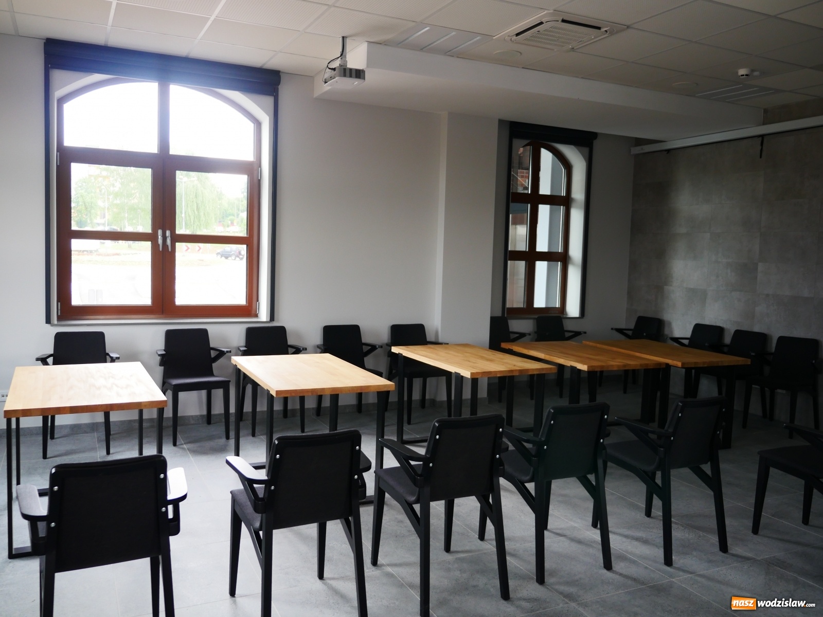 Zdjęcie w galerii na portalu naszwodzislaw.com: Urząd Miasta podsumował zeszłoroczne inwestycje wiadomości z regionu