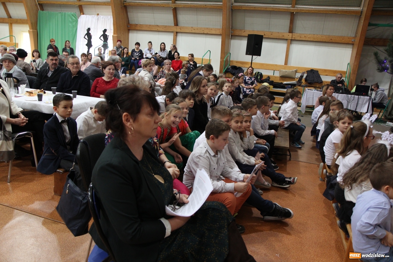 Zdjęcie w galerii na portalu naszwodzislaw.com: Wielkie świętowanie w SP w Lubomi wiadomości z regionu