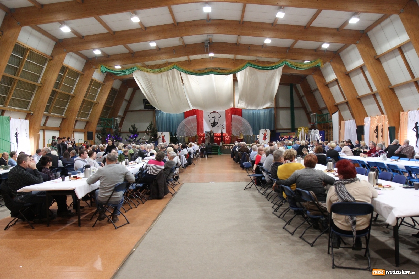 Zdjęcie w galerii na portalu naszwodzislaw.com: Wielkie świętowanie w SP w Lubomi wiadomości z regionu