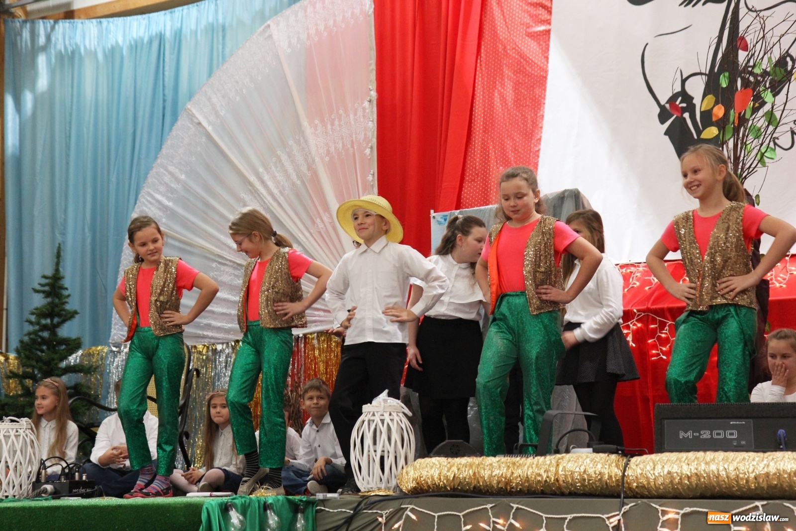 Zdjęcie w galerii na portalu naszwodzislaw.com: Wielkie świętowanie w SP w Lubomi wiadomości z regionu