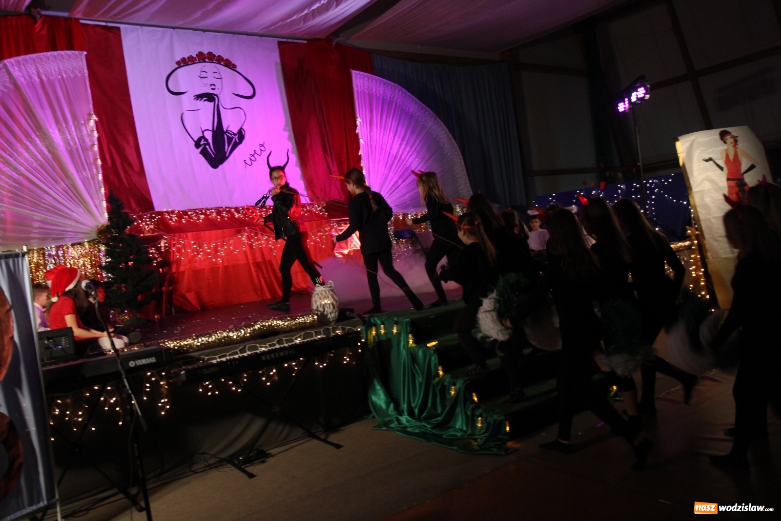 Zdjęcie w galerii na portalu naszwodzislaw.com: Lubomia: Koncert noworoczny w stylu lat 20. wiadomości z regionu