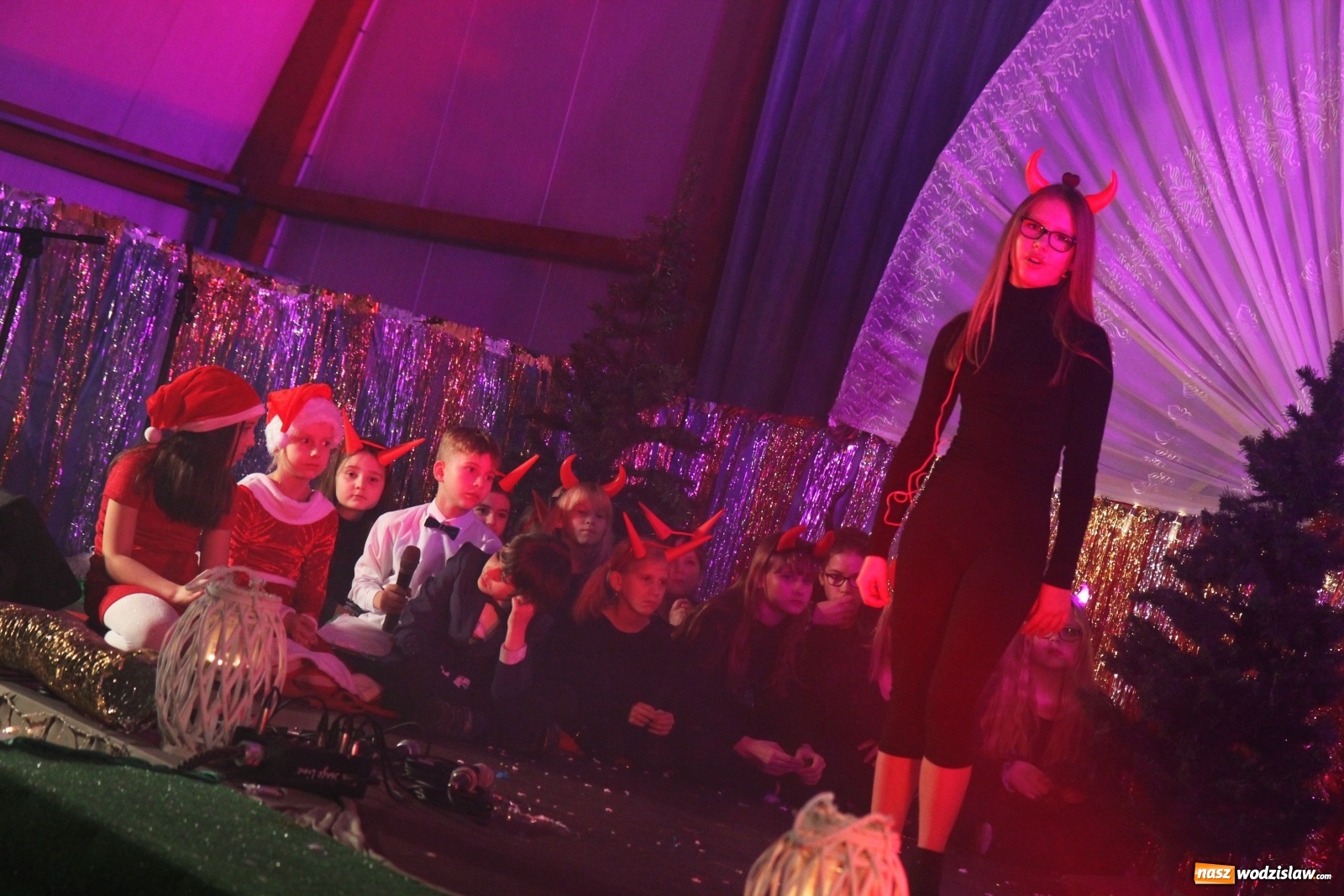 Zdjęcie w galerii na portalu naszwodzislaw.com: Lubomia: Koncert noworoczny w stylu lat 20. wiadomości z regionu