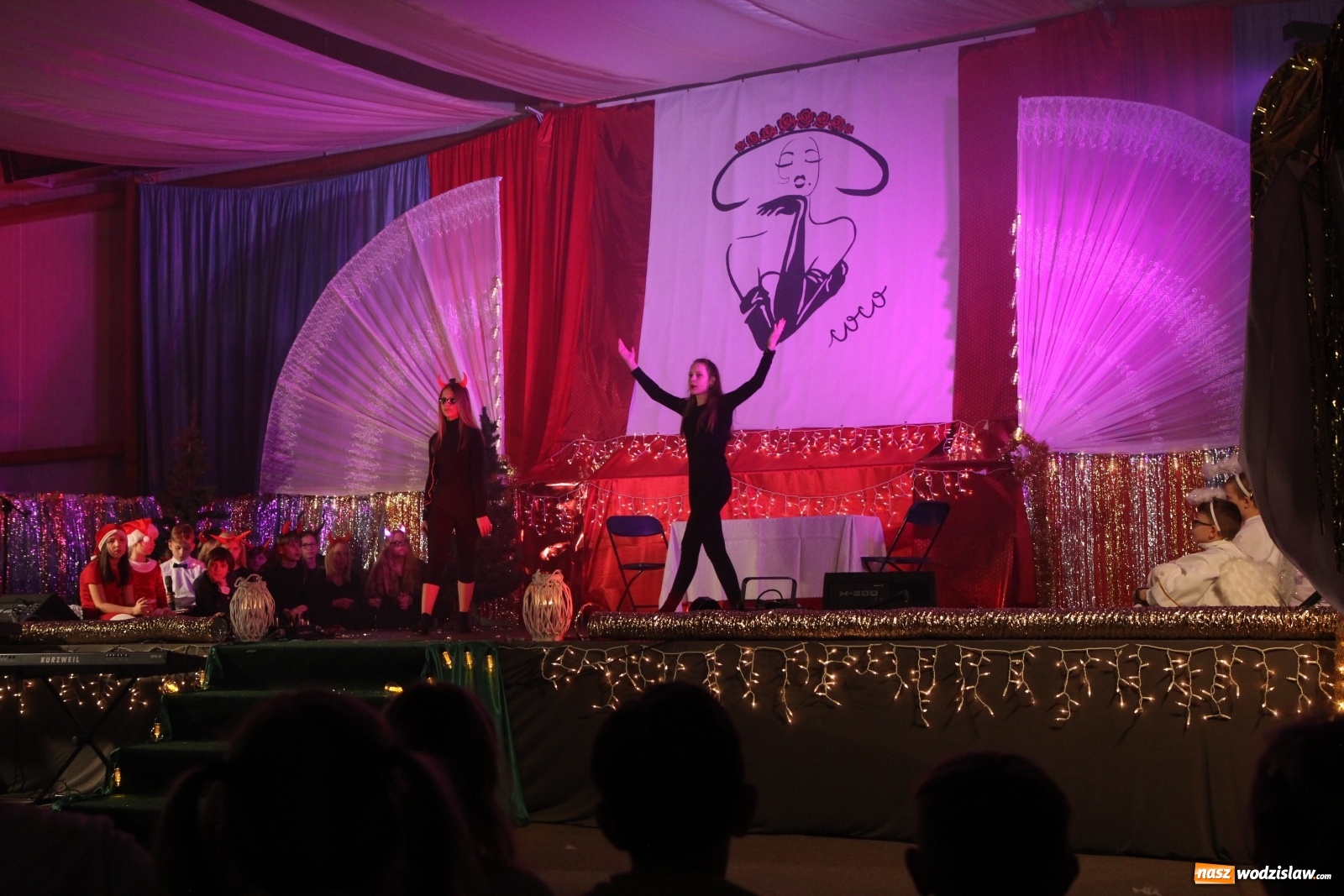 Zdjęcie w galerii na portalu naszwodzislaw.com: Lubomia: Koncert noworoczny w stylu lat 20. wiadomości z regionu