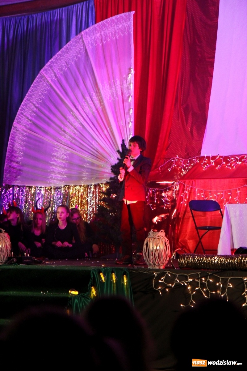 Zdjęcie w galerii na portalu naszwodzislaw.com: Lubomia: Koncert noworoczny w stylu lat 20. wiadomości z regionu