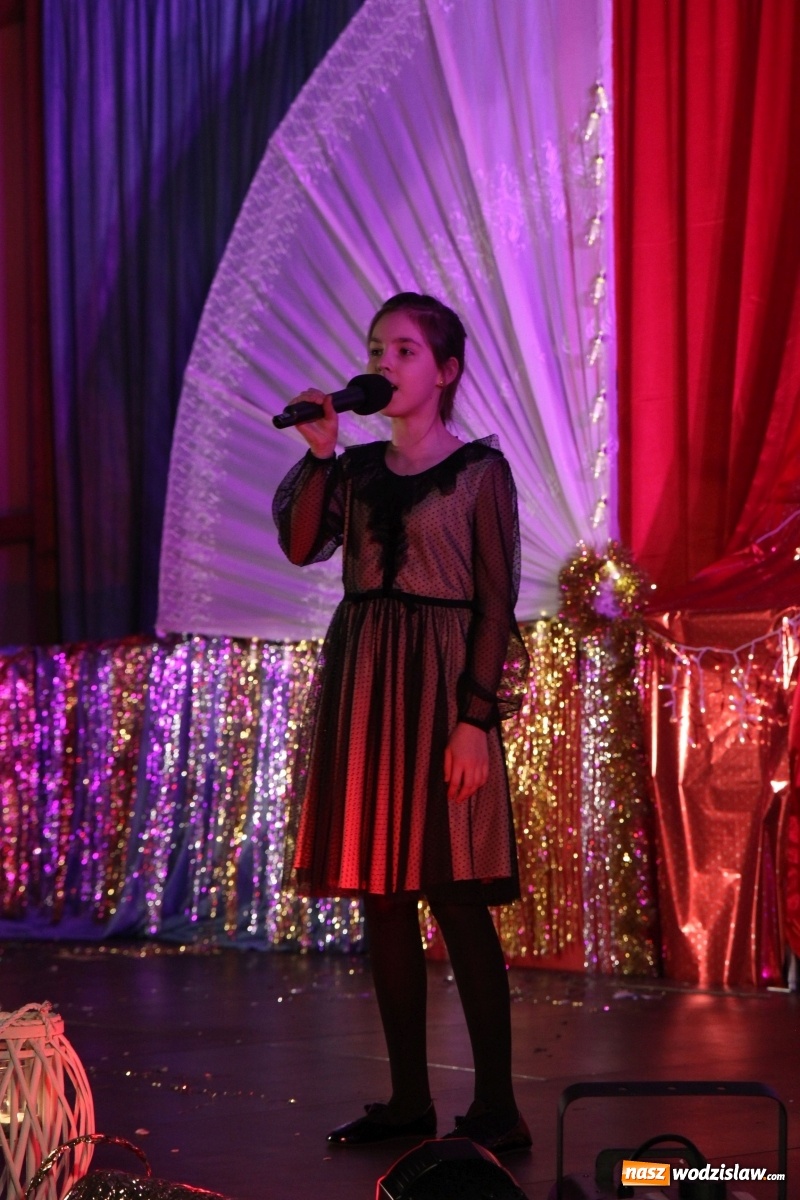 Zdjęcie w galerii na portalu naszwodzislaw.com: Lubomia: Koncert noworoczny w stylu lat 20. wiadomości z regionu
