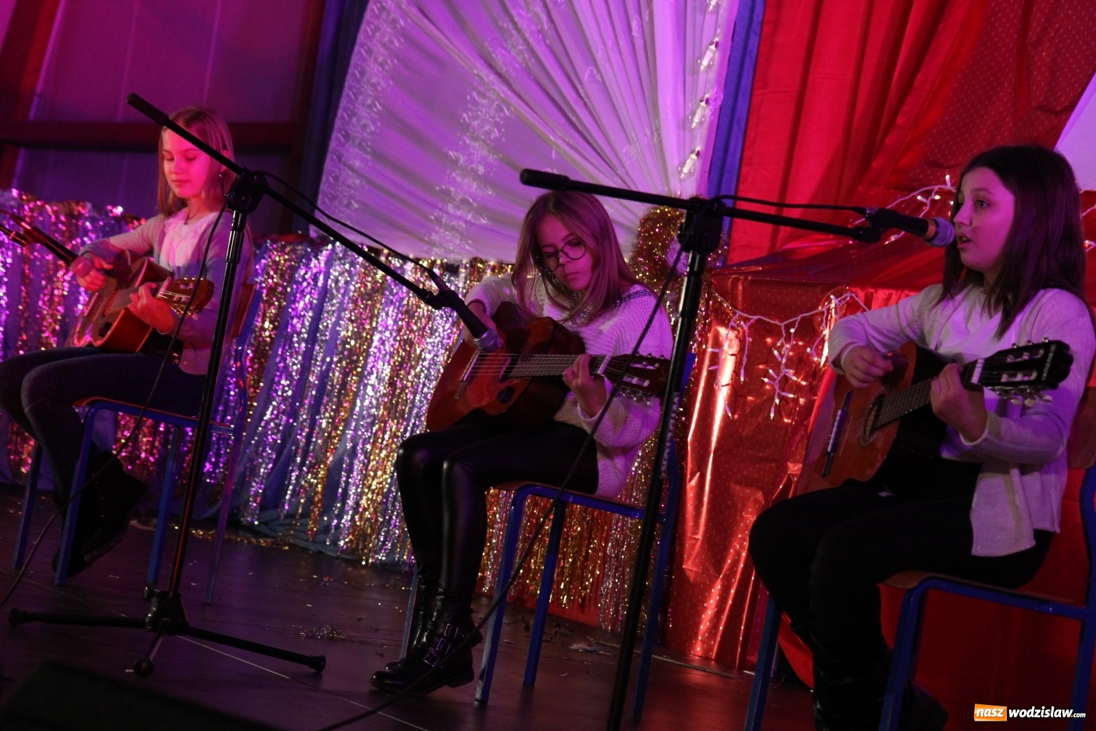 Zdjęcie w galerii na portalu naszwodzislaw.com: Lubomia: Koncert noworoczny w stylu lat 20. wiadomości z regionu