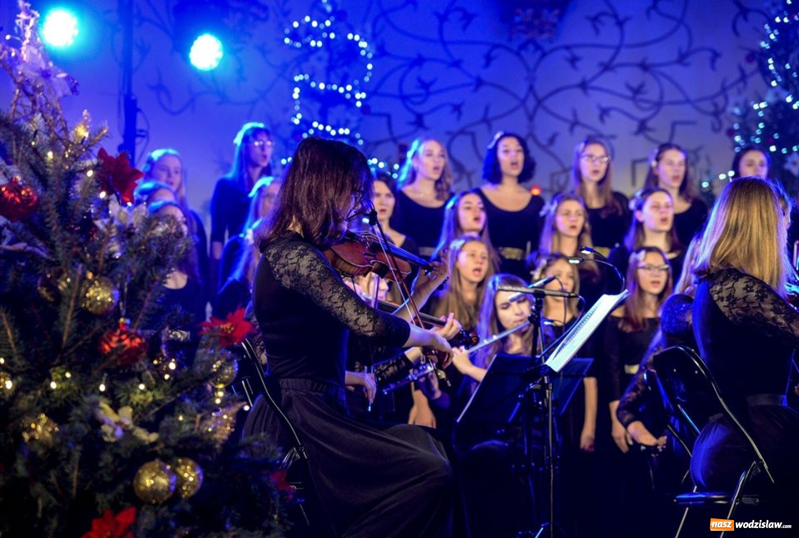 Zdjęcie w galerii na portalu naszwodzislaw.com: Muzyczna uczta podczas koncertu w Jedłowniku wiadomości z regionu