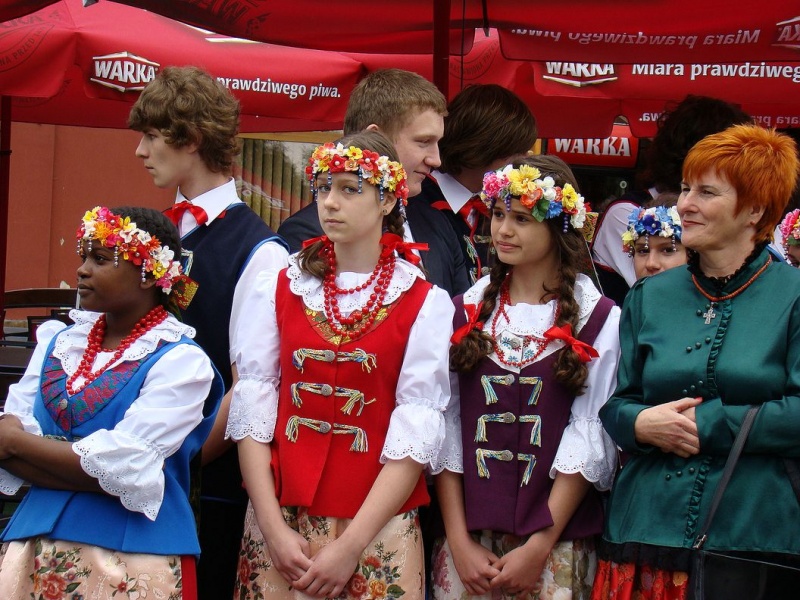 Zdjęcie w galerii na portalu naszwodzislaw.com: Flaga Polski i laska skautowska wiadomości z regionu