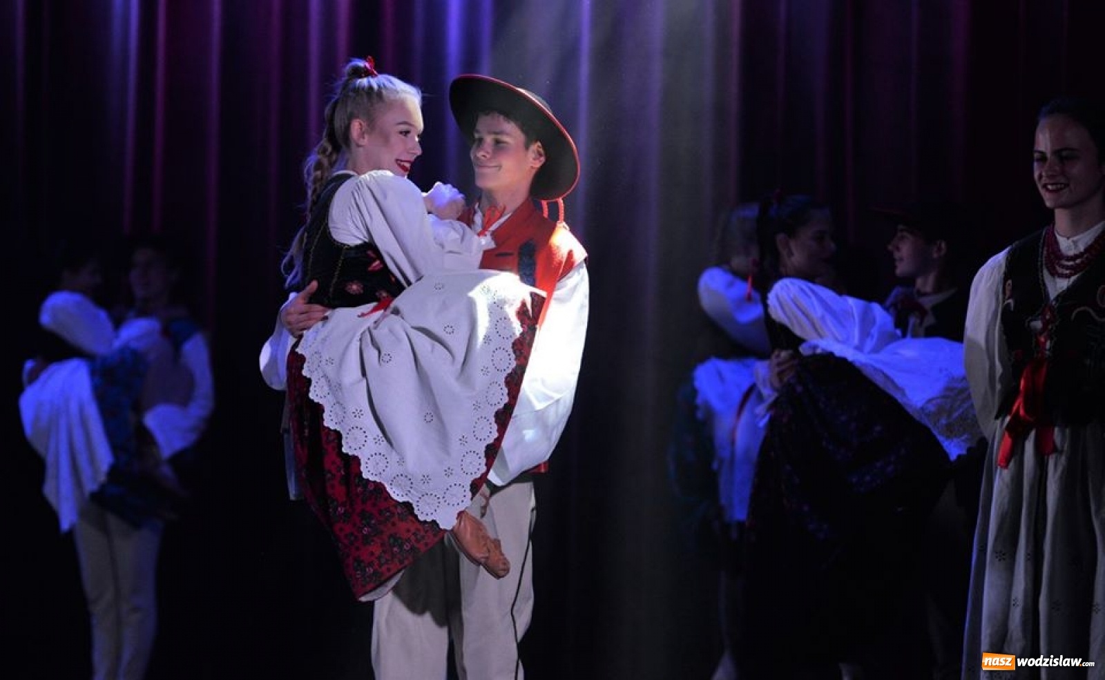 Zdjęcie w galerii na portalu naszwodzislaw.com: Kulturalne podsumowanie 2019 roku wiadomości z regionu