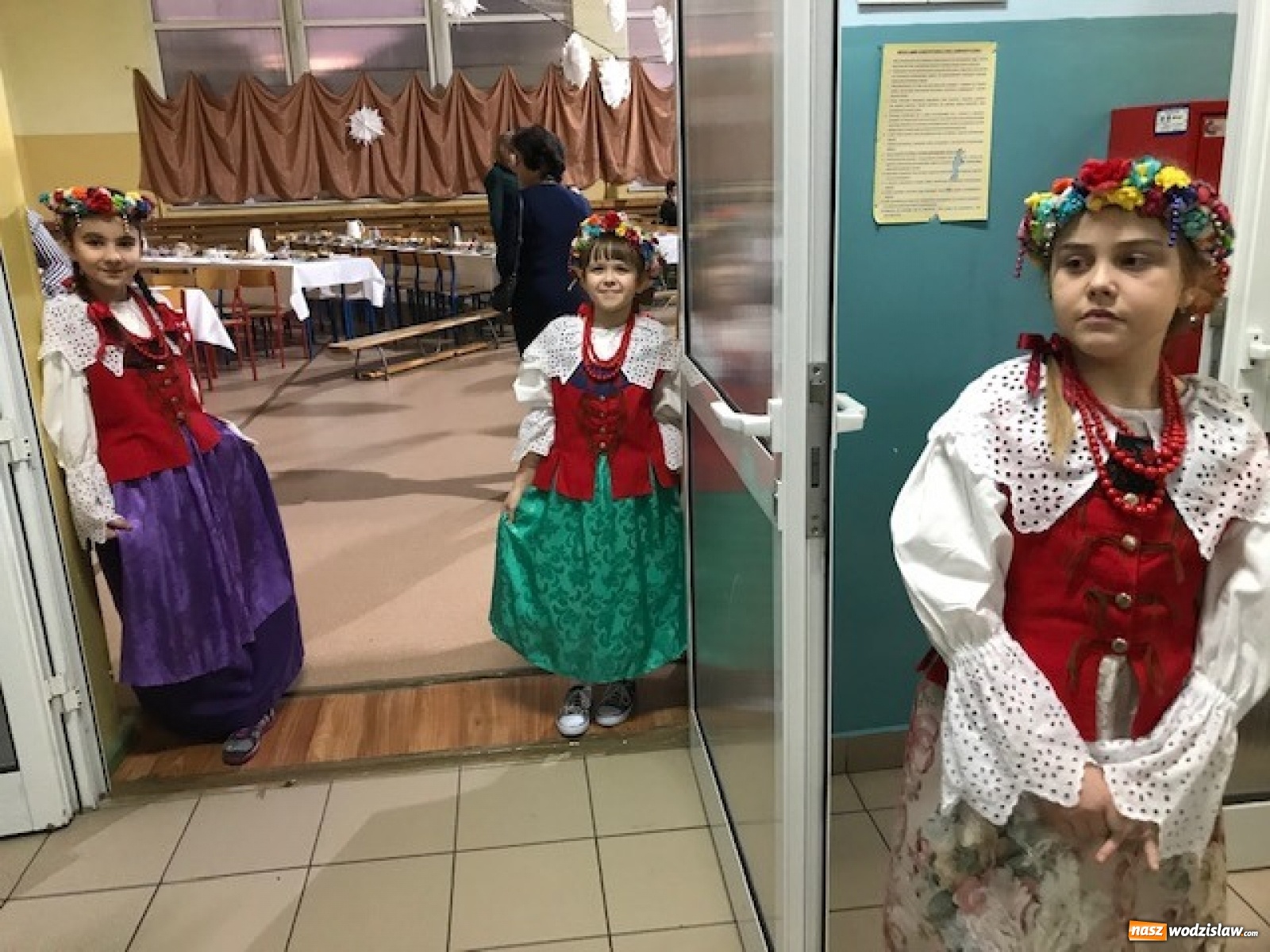 Zdjęcie w galerii na portalu naszwodzislaw.com: Biesiada kolędowa w zawadzkiej szkole [FOTO] wiadomości z regionu