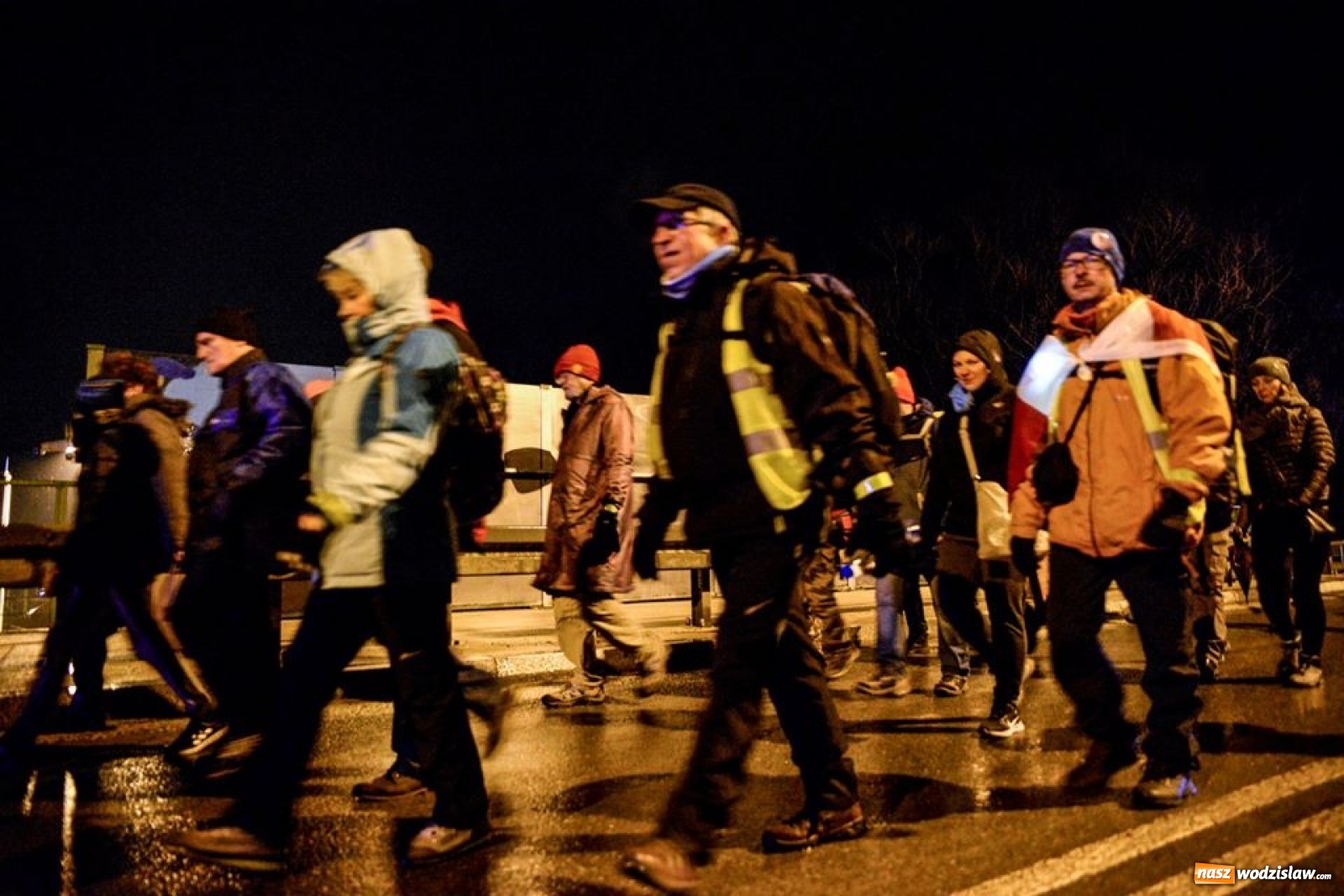 Zdjęcie w galerii na portalu naszwodzislaw.com: Uczcili 75. rocznicę Marsz Śmierci [FOTO] wiadomości z regionu