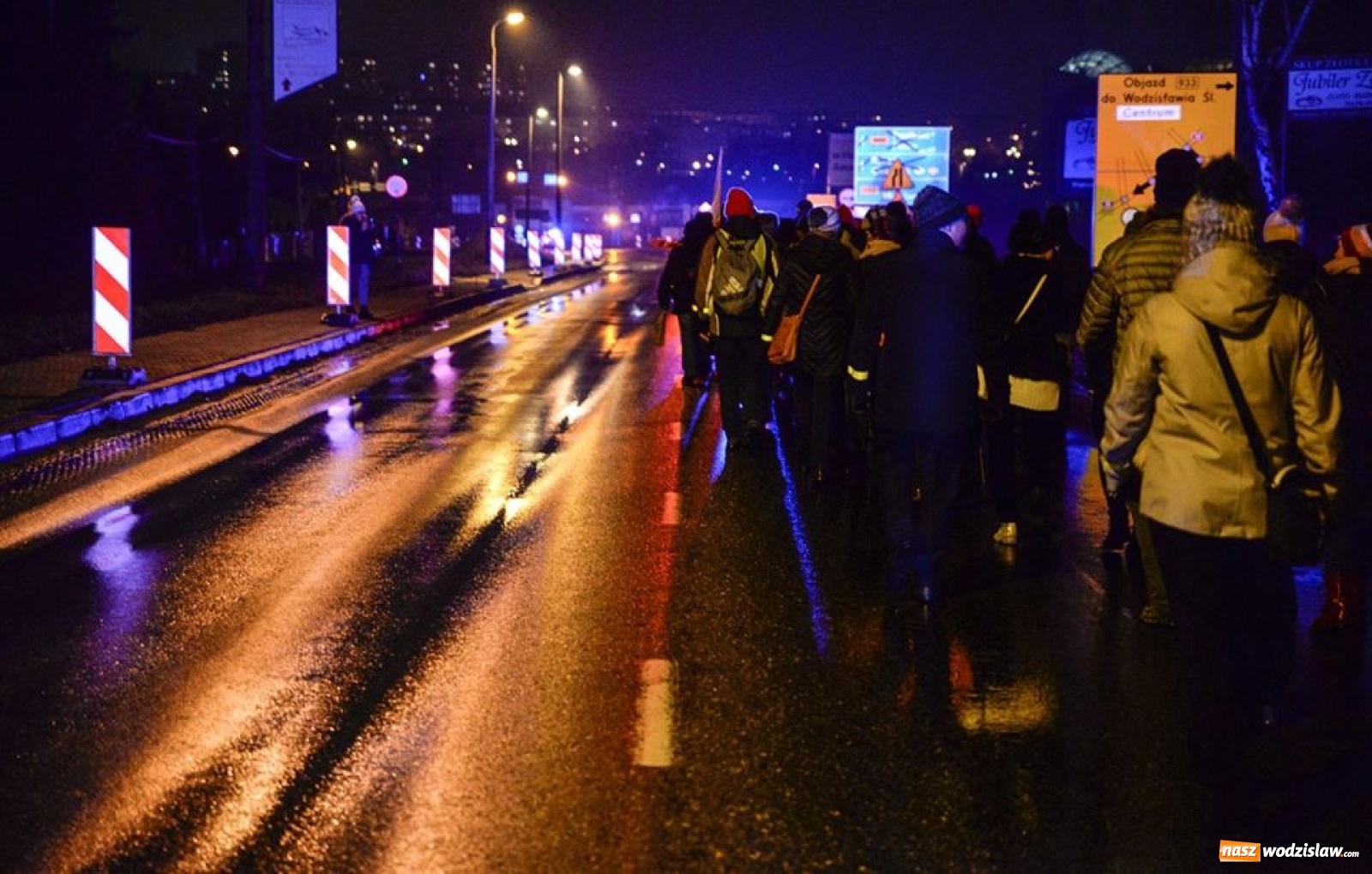 Zdjęcie w galerii na portalu naszwodzislaw.com: Uczcili 75. rocznicę Marsz Śmierci [FOTO] wiadomości z regionu
