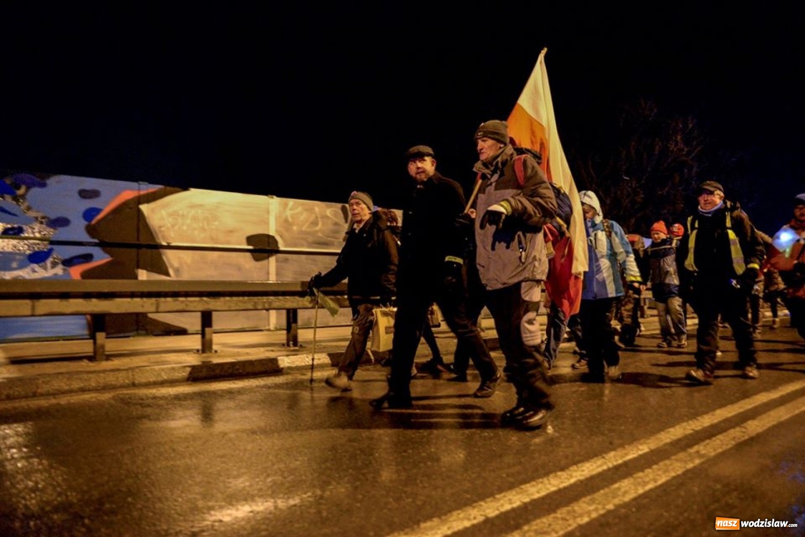 Zdjęcie w galerii na portalu naszwodzislaw.com: Uczcili 75. rocznicę Marsz Śmierci [FOTO] wiadomości z regionu