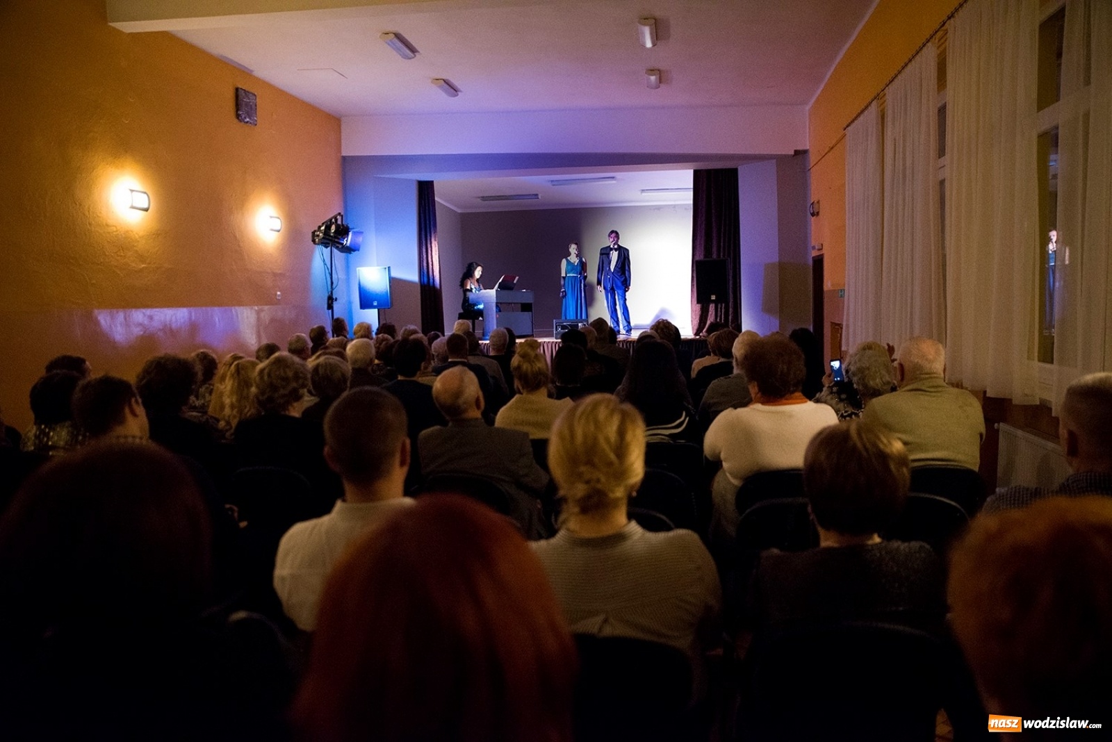 Zdjęcie w galerii na portalu naszwodzislaw.com: Koncert Pardon Madame w Odrze [FOTO] wiadomości z regionu