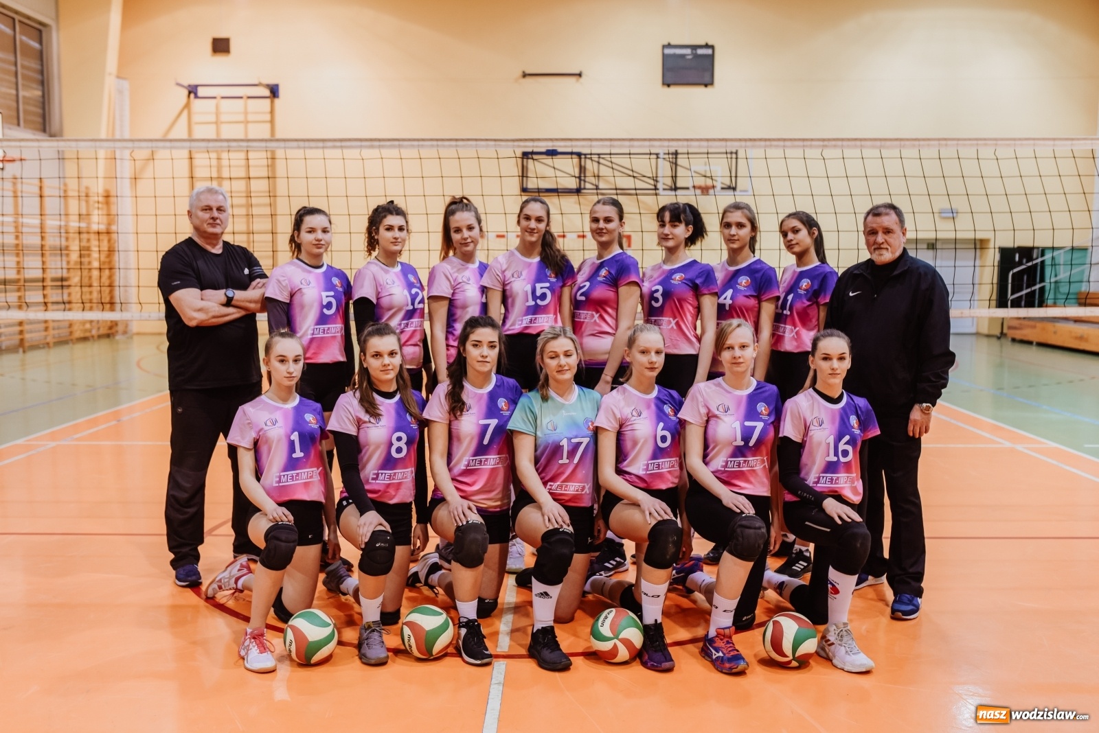 Zdjęcie w galerii na portalu naszwodzislaw.com: Świetny weekend siatkarek wodzisławskiej Zorzy wiadomości z regionu