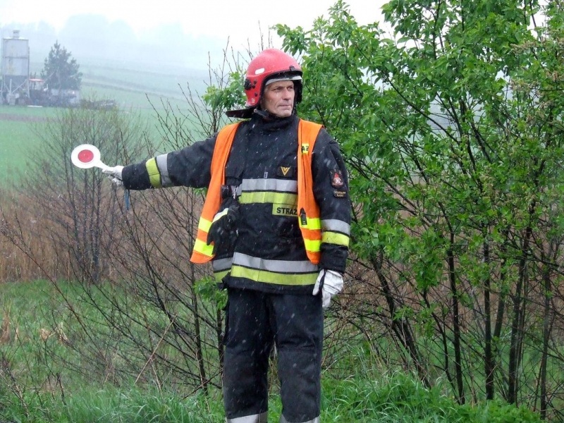 Zdjęcie w galerii na portalu naszwodzislaw.com: Kobieta ranna w wypadku  wiadomości z regionu