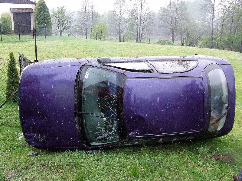 Zdjęcie w galerii na portalu naszwodzislaw.com: Kobieta ranna w wypadku  wiadomości z regionu